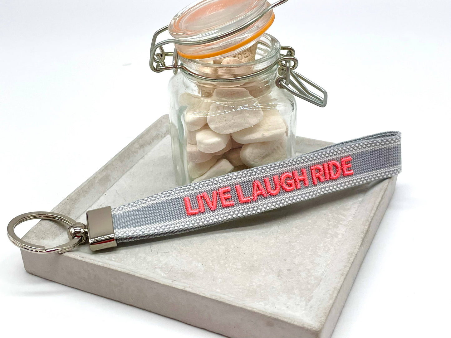 Parsley & Pepper - Live Laugh Ride Sleutelhanger lichtgrijs