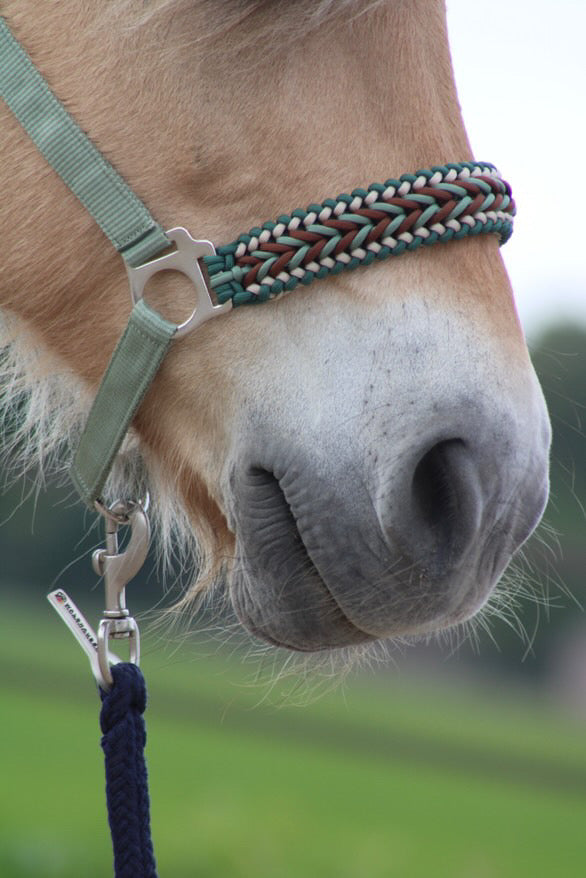 Handgemaakte paardenhalsters - Geknoopt halster ‘Natural’ olijf/ bruin/ beige