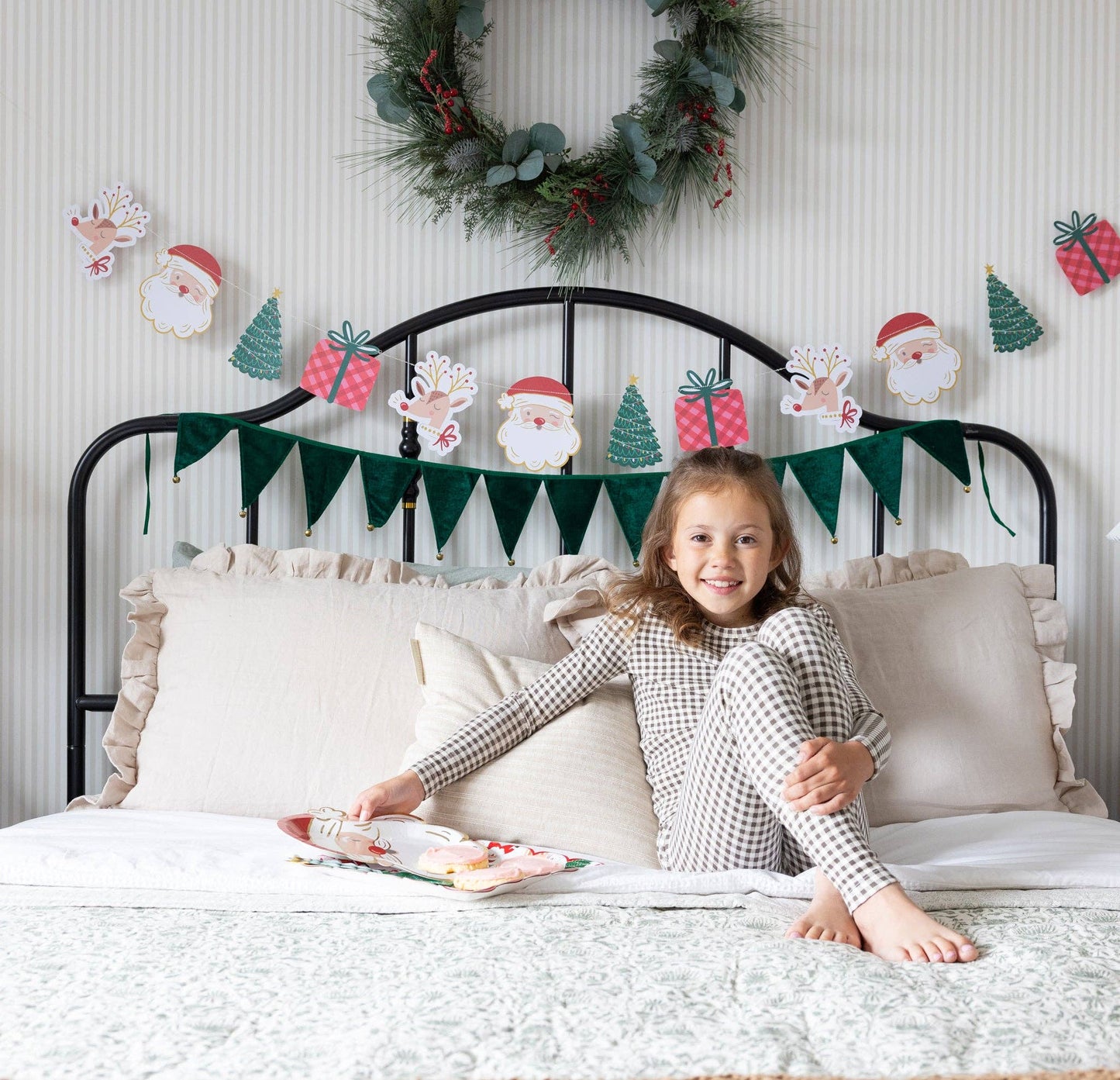WHM1102 - Quirky Christmas Banner