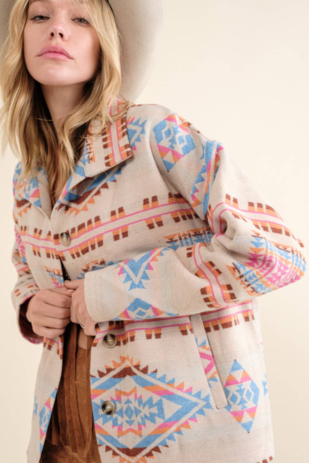 Blue B - Azteeks westernjack van jacquard met opstaande kraag en knoopsluiting