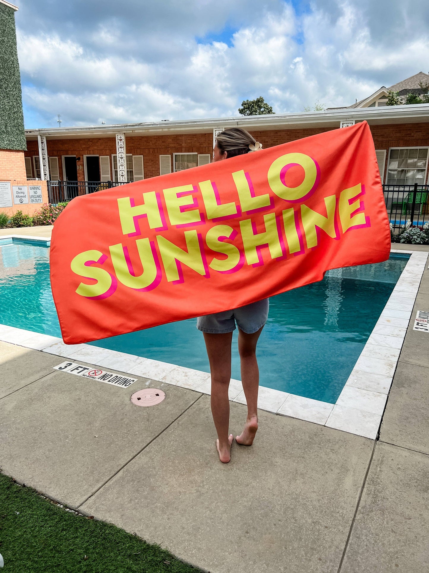 Pierce & Pine - Sneldrogende Handdoek Hello Sunshine