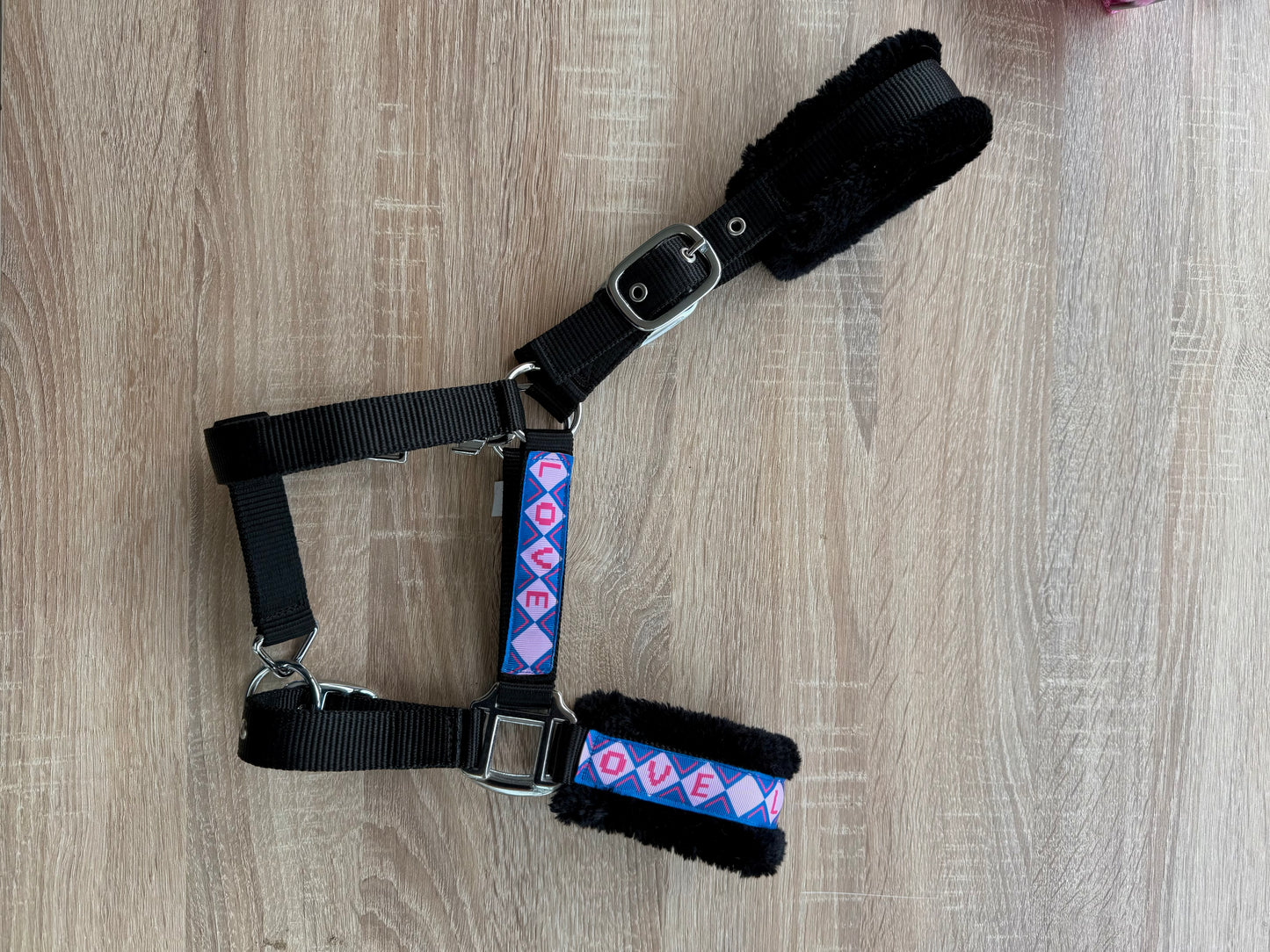 Happy Halsters x FMH - Love is Love Exclusive halter (coloured)