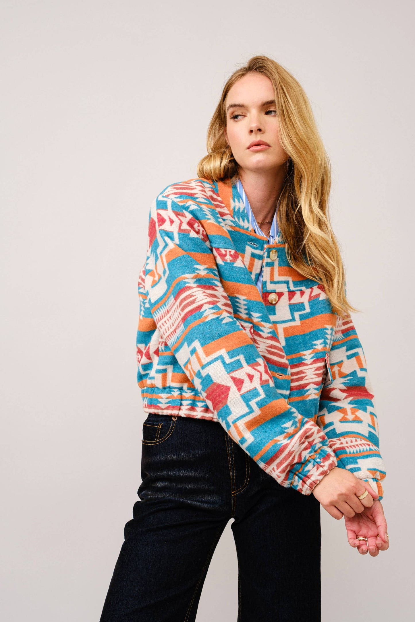 Blue B - Azteeks bomberjack met snap-up van jacquard