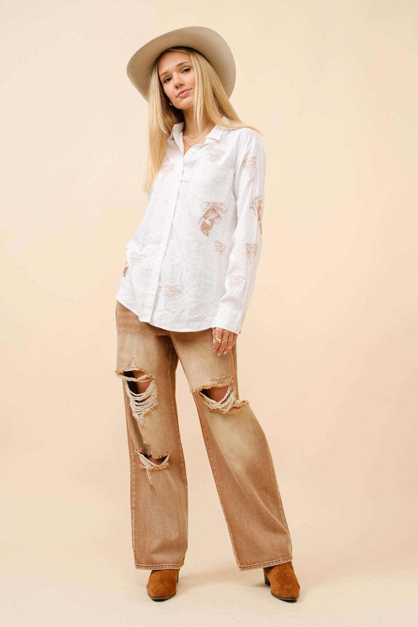 Blue B - Westernblouse van geborduurd linnen