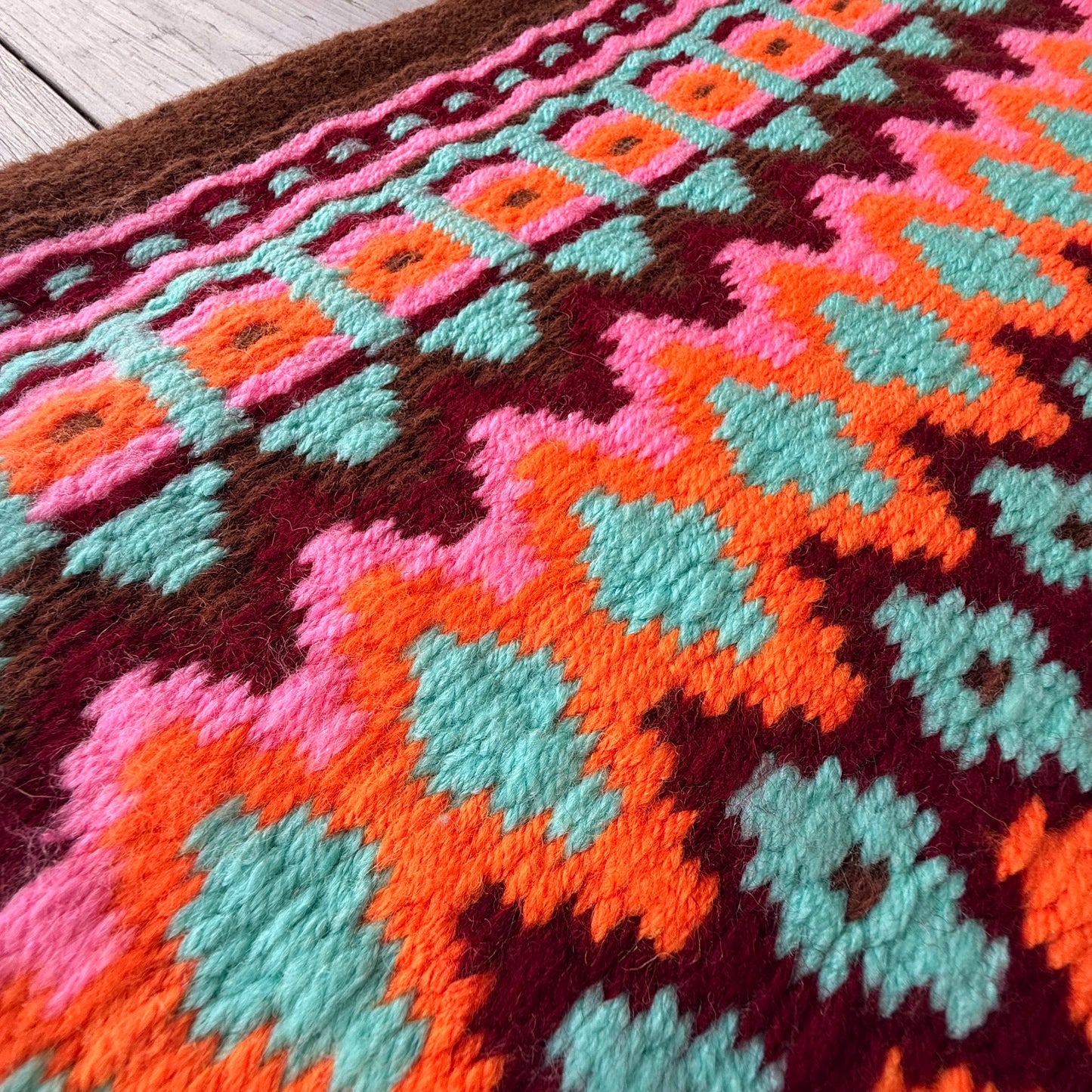 OP=OP - SB005 - Western oversized showblanket B - Bruin, mint, oranje, bordeaux