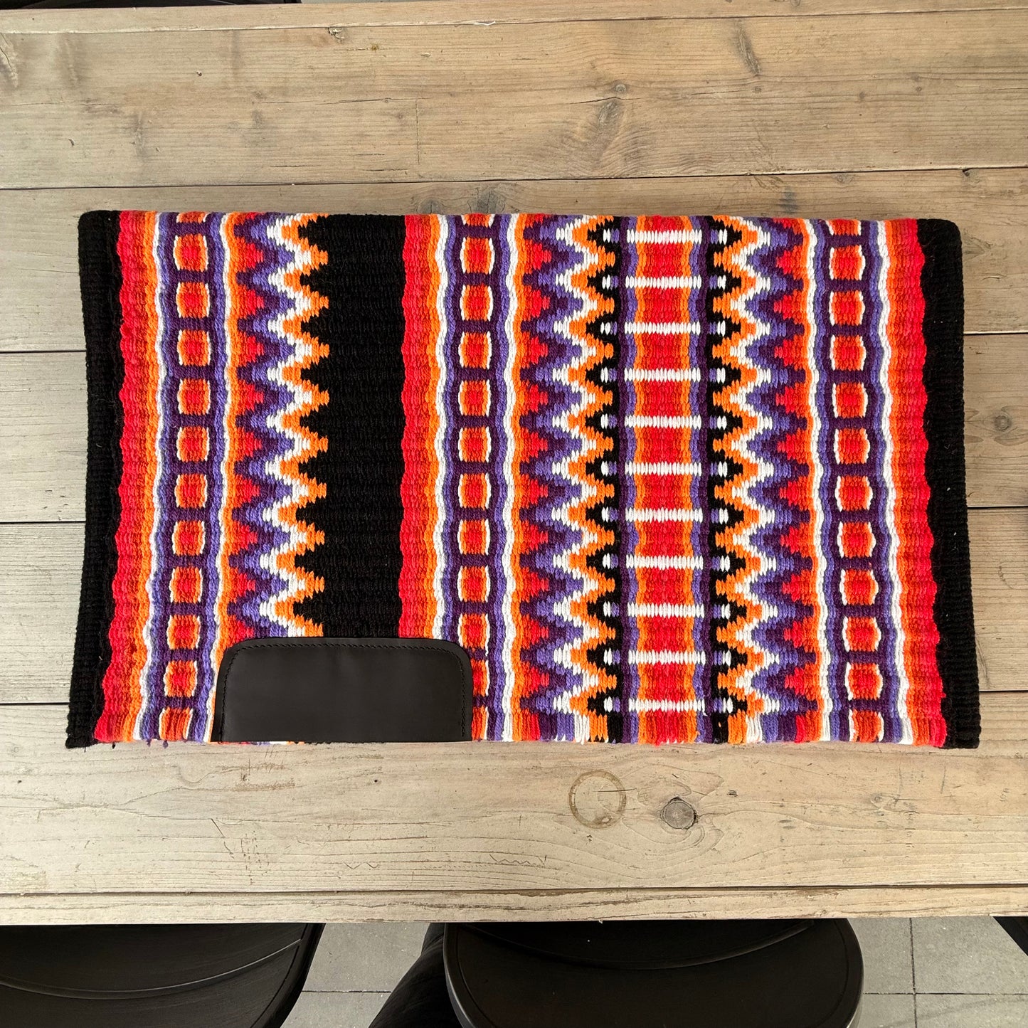 OP=OP - SB008 - Western oversized showblanket B - Zwart, oranje, rood, paars