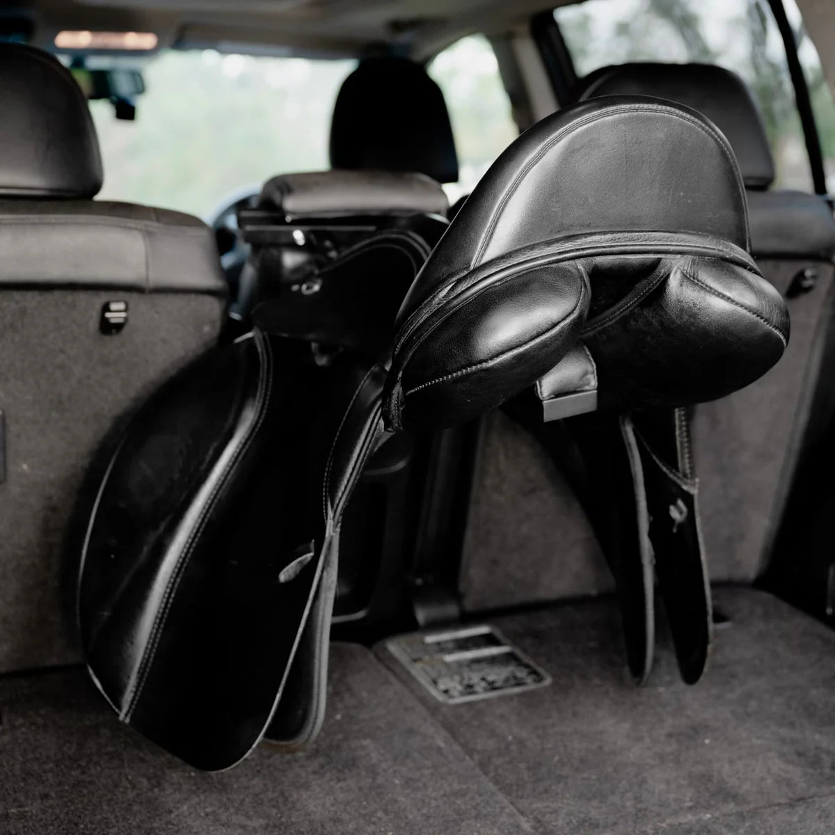 Lumiere - Car Saddle Caddy autosteun voor zadel