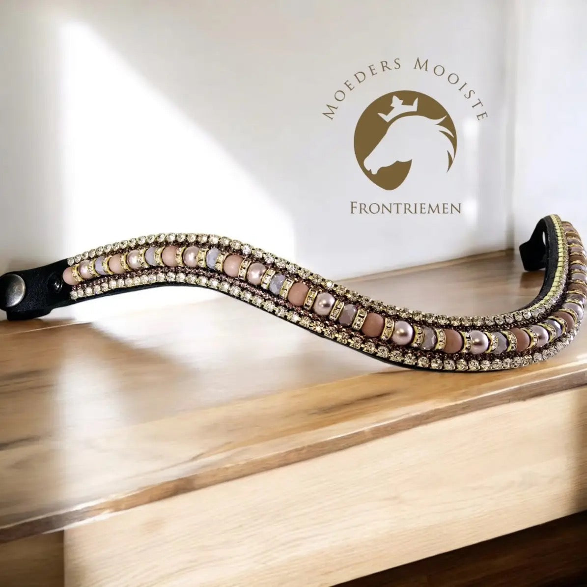 Design Your Own! -
Moeders Mooiste Frontriemen - Eigen ontwerp frontriem