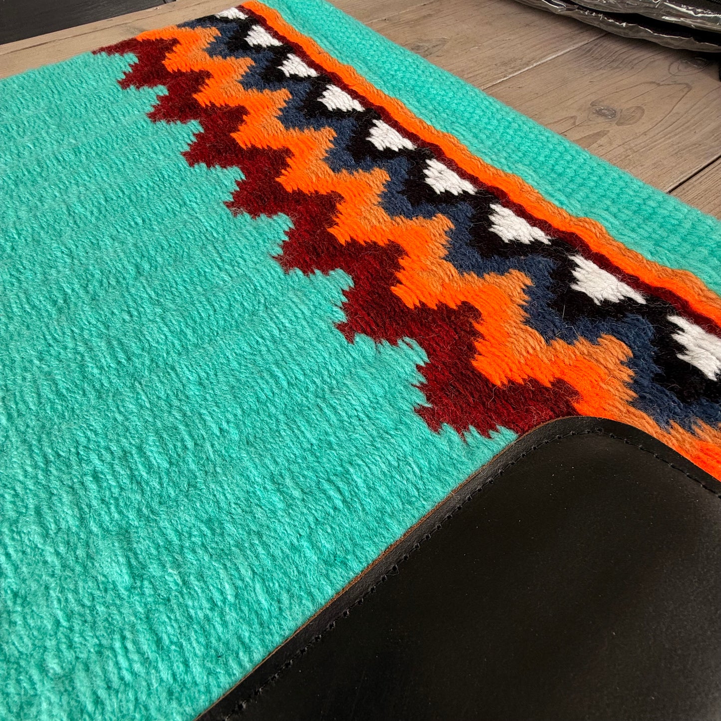 SB027 - Western oversized showblanket A - Turquoise, oranje, blauw, rood