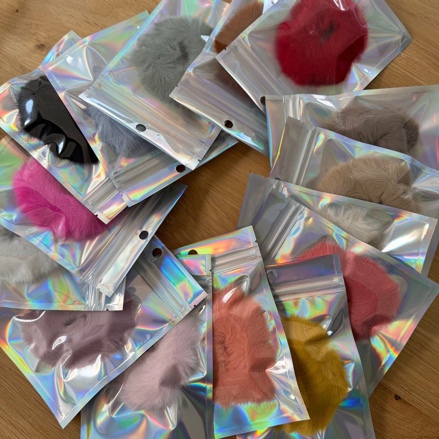 FMH - Fluffy haarelastiek/ knotband verschillende kleuren