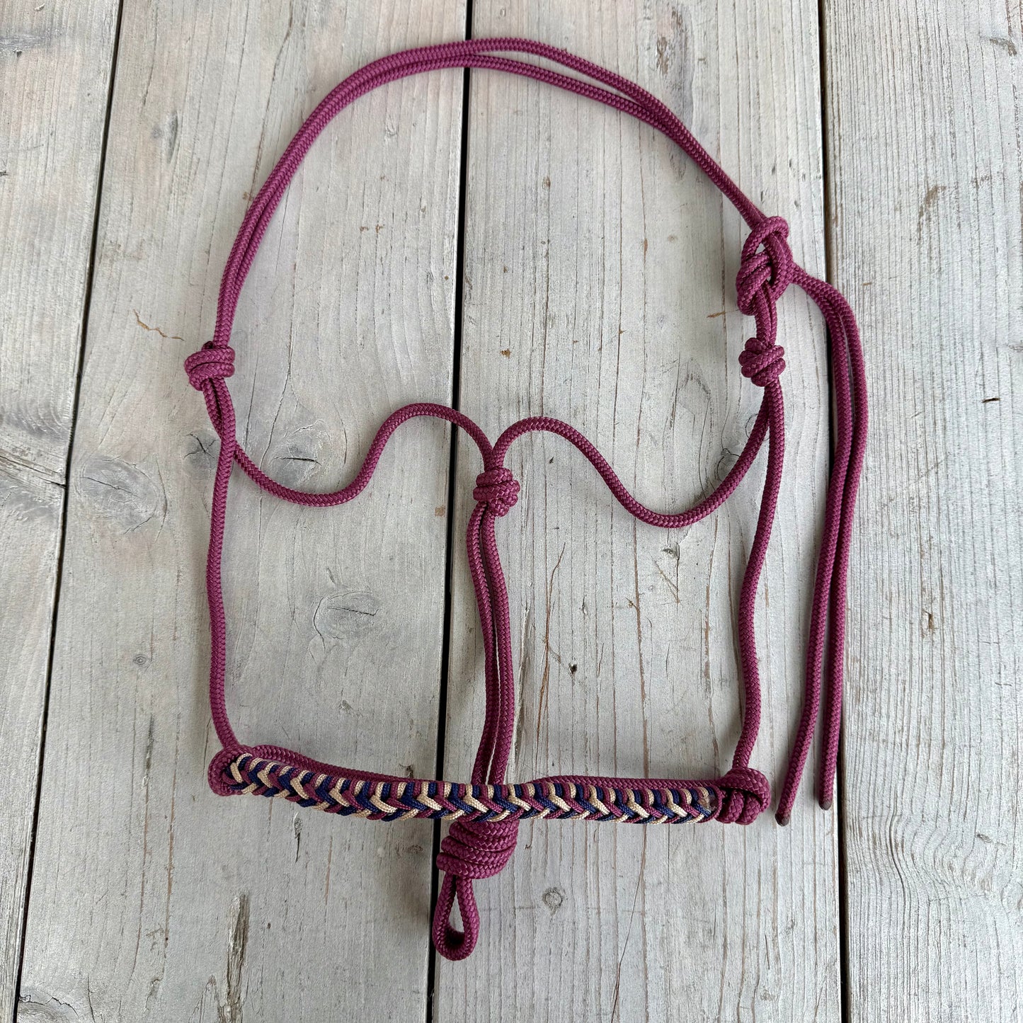 Horse Rope Shop - Touwhalster Luna ‘Noble Rouge’ bordeaux/blauw