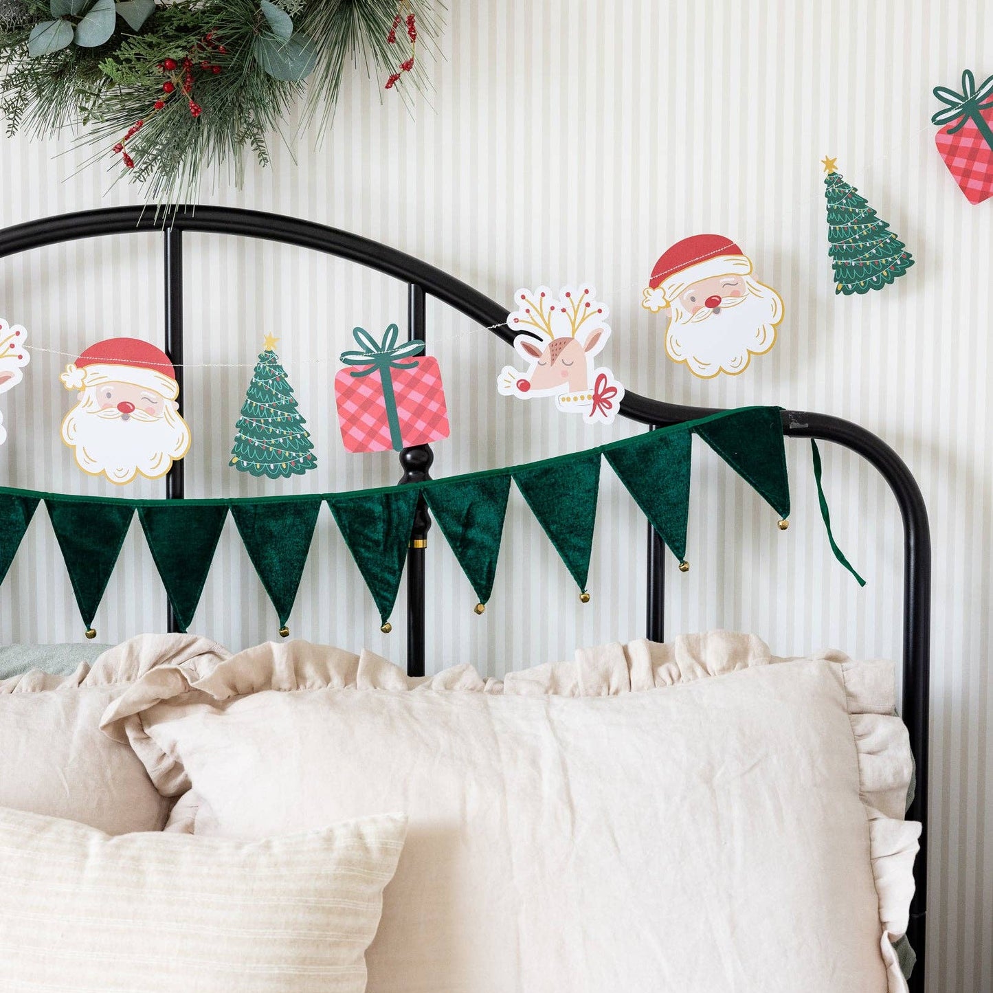 WHM1102 - Quirky Christmas Banner