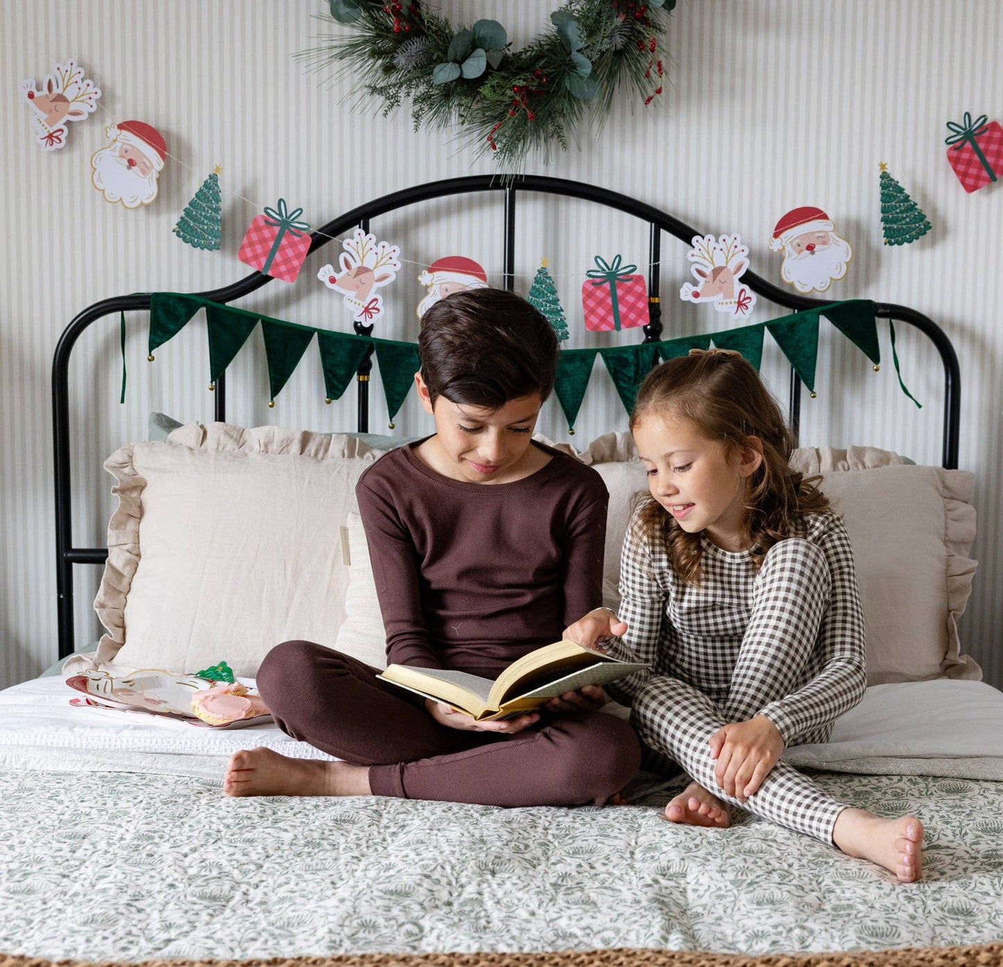 WHM1102 - Quirky Christmas Banner