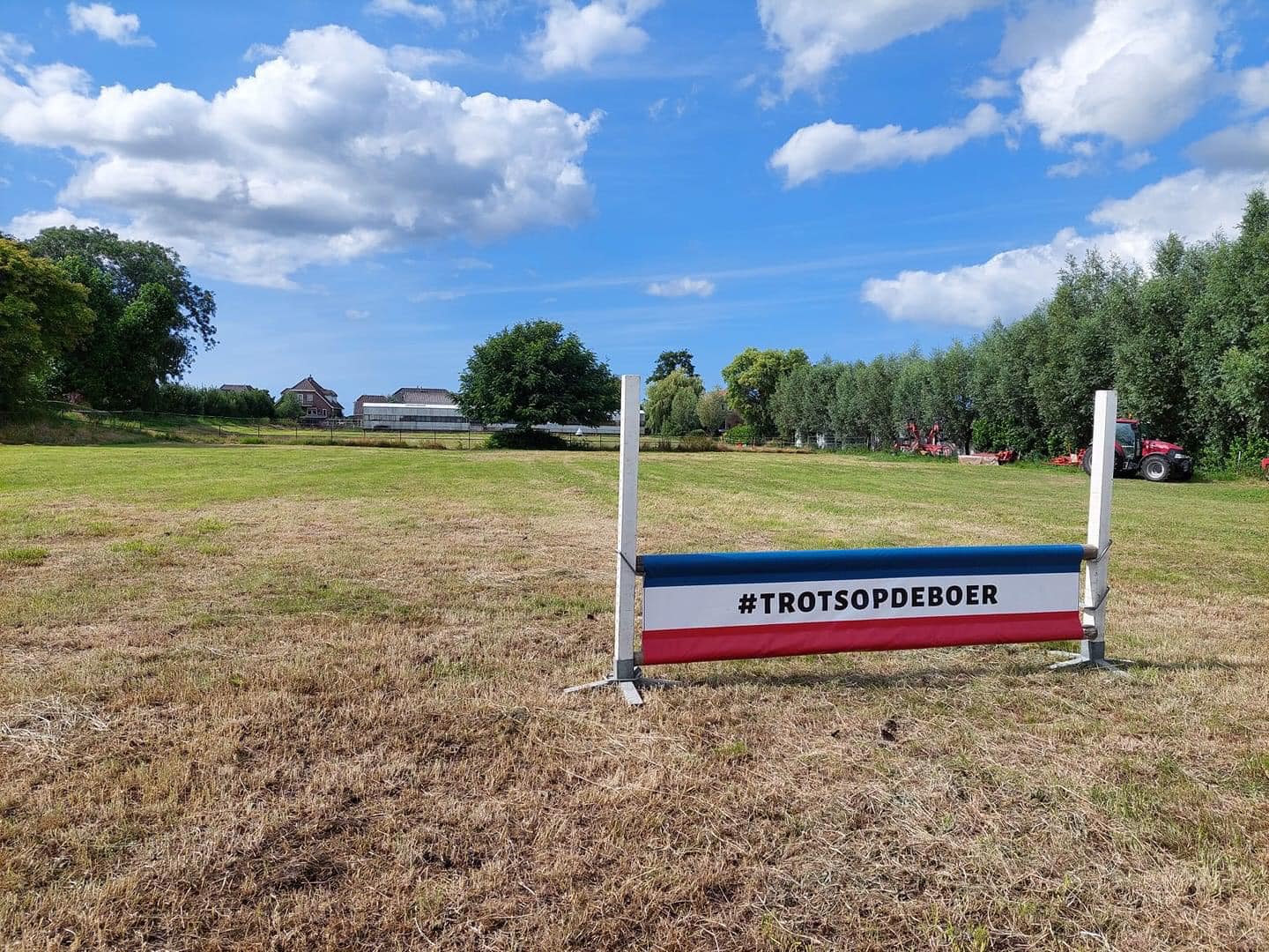 Djumpz - Hindernisdoek #Trotsopdeboer vlag