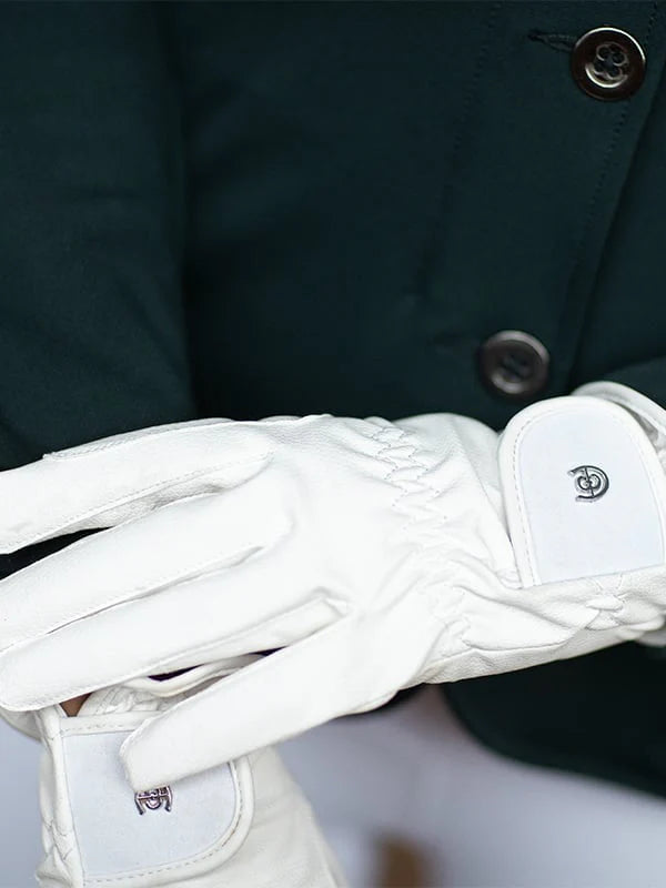 Equestrian Stockholm - Core Collection - White Riding Gloves Motion paardrijhandschoenen
