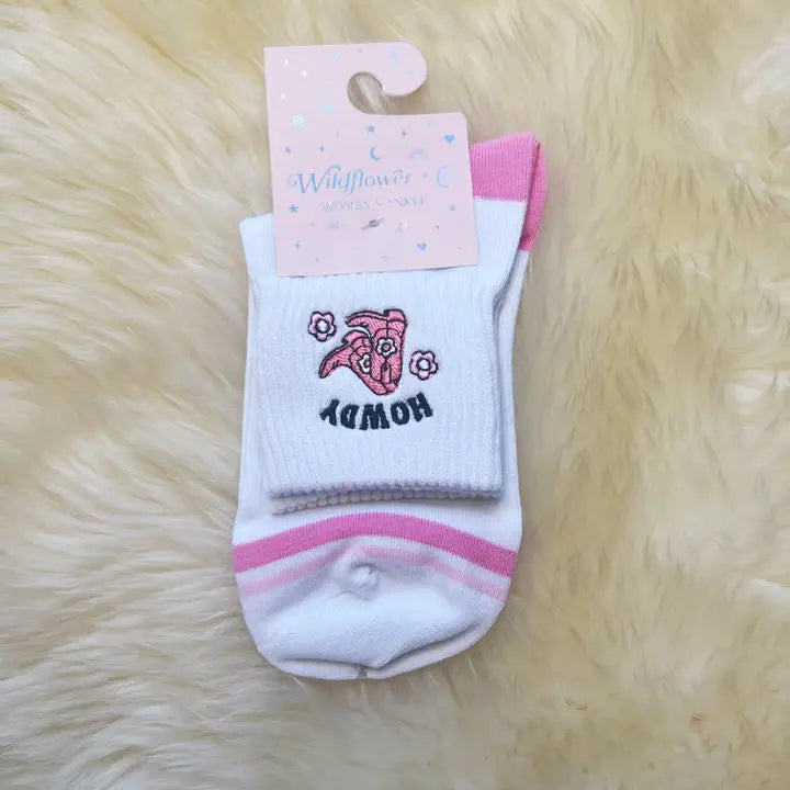 Wildflower Co - Geborduurde sokken van Howdy Cowgirl