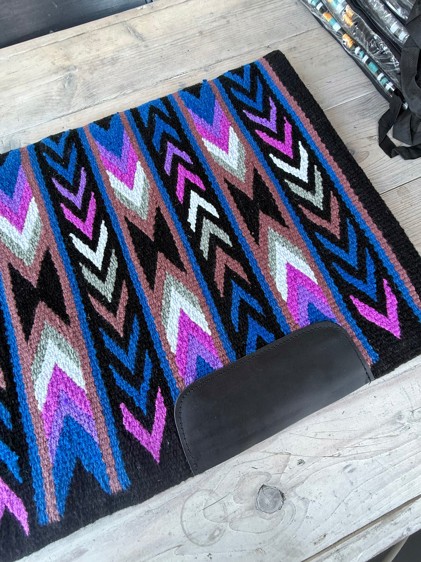 SB062 - Western oversized showblanket A - Zwart, blauw, paars