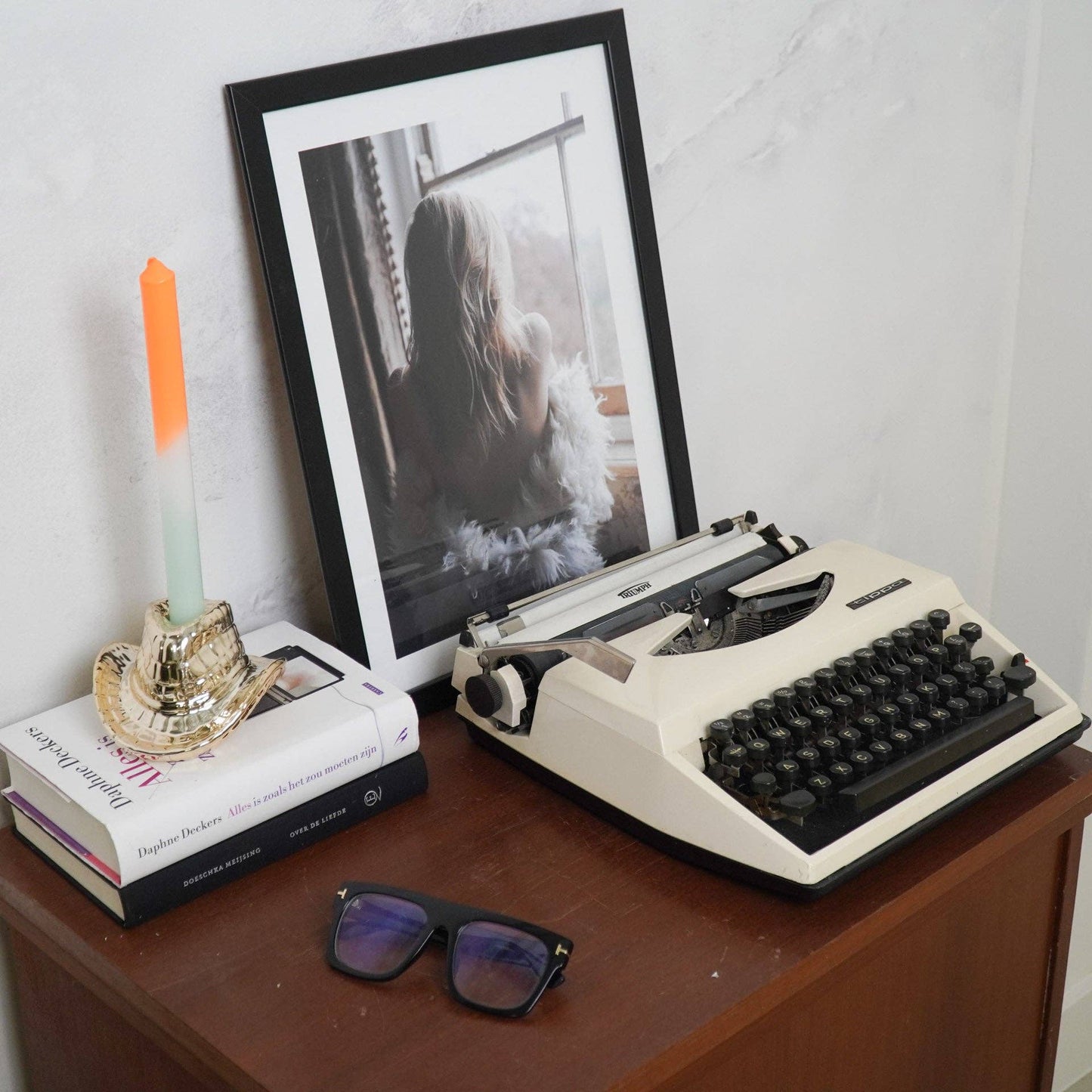 Housevitamin - Candle Holder Cowboy Hat Ceramic Gold