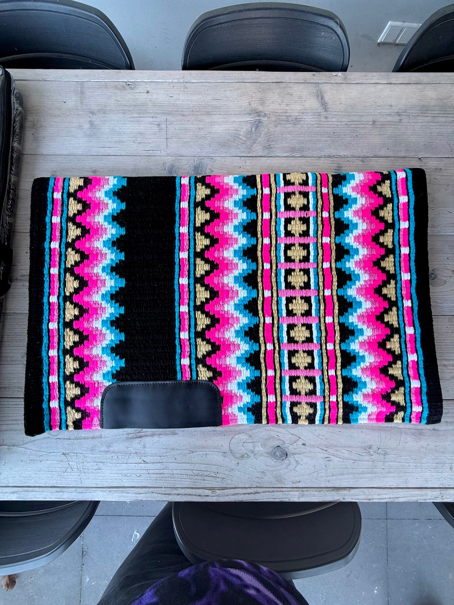 SB059 - Western oversized showblanket A - Zwart, roze, lichtblauw