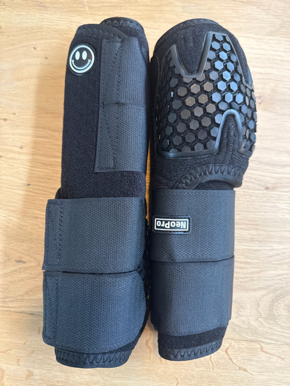 FMH - NeoPro the Solids - Neoprene beenbeschermers boots voor paarden (div. kleuren)