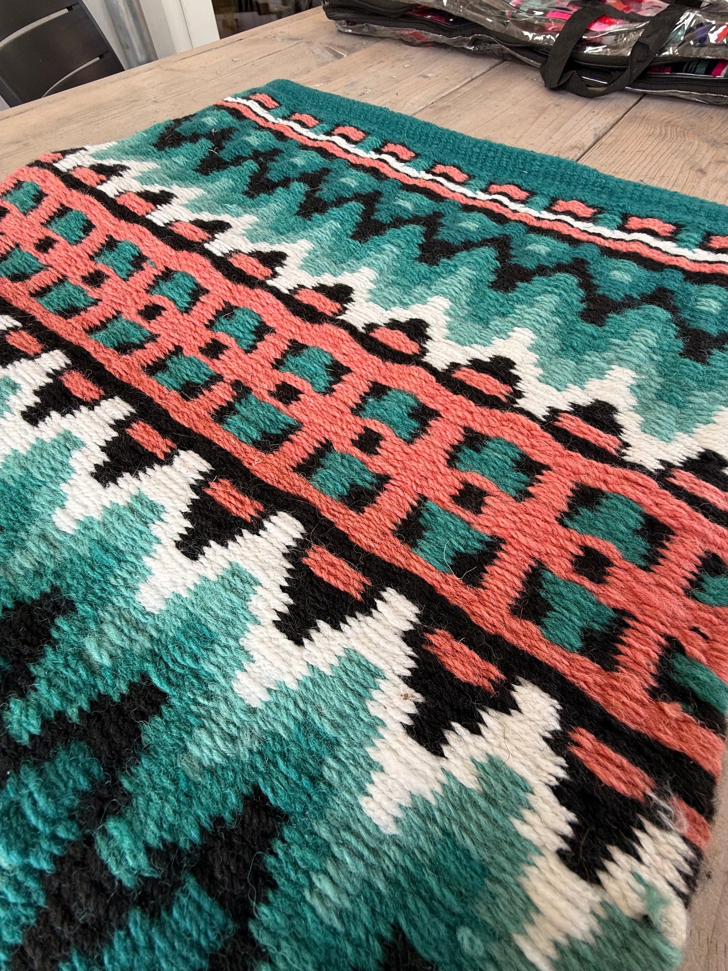 OP=OP - SB037 - Western oversized SHORT showblanket A - Zeegroen, terra