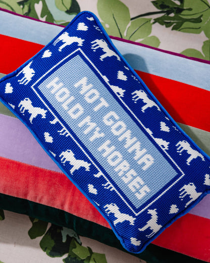 Furbish Studio - Needlepoint Kissen Hold my Horses