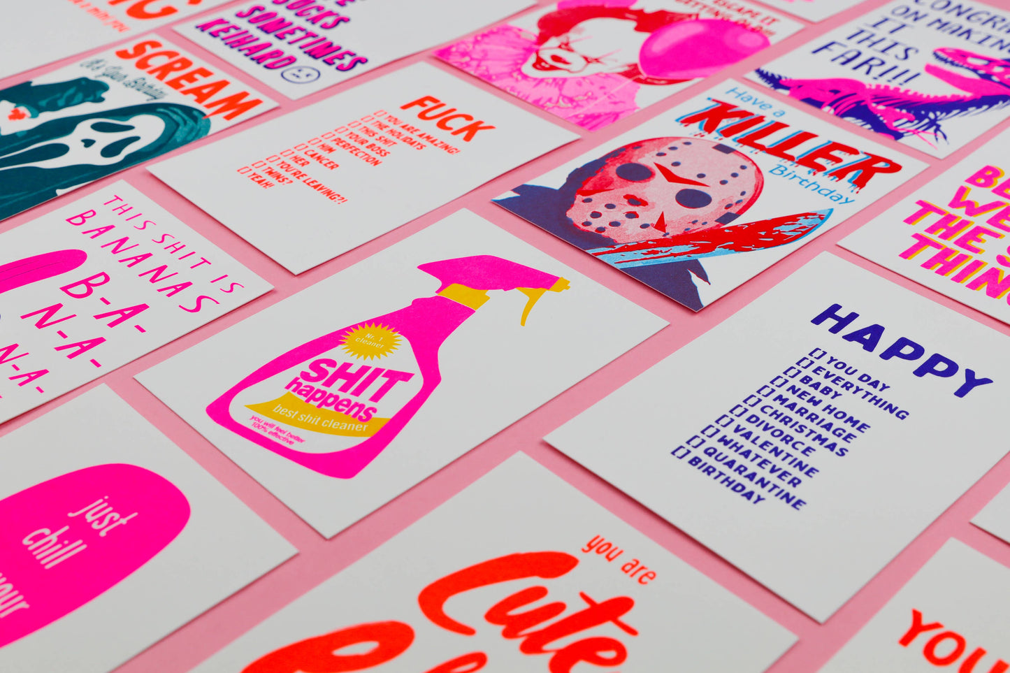 Studio Inktvis - Shit Happens Reinigingsspuitfles Risograph Postkaart