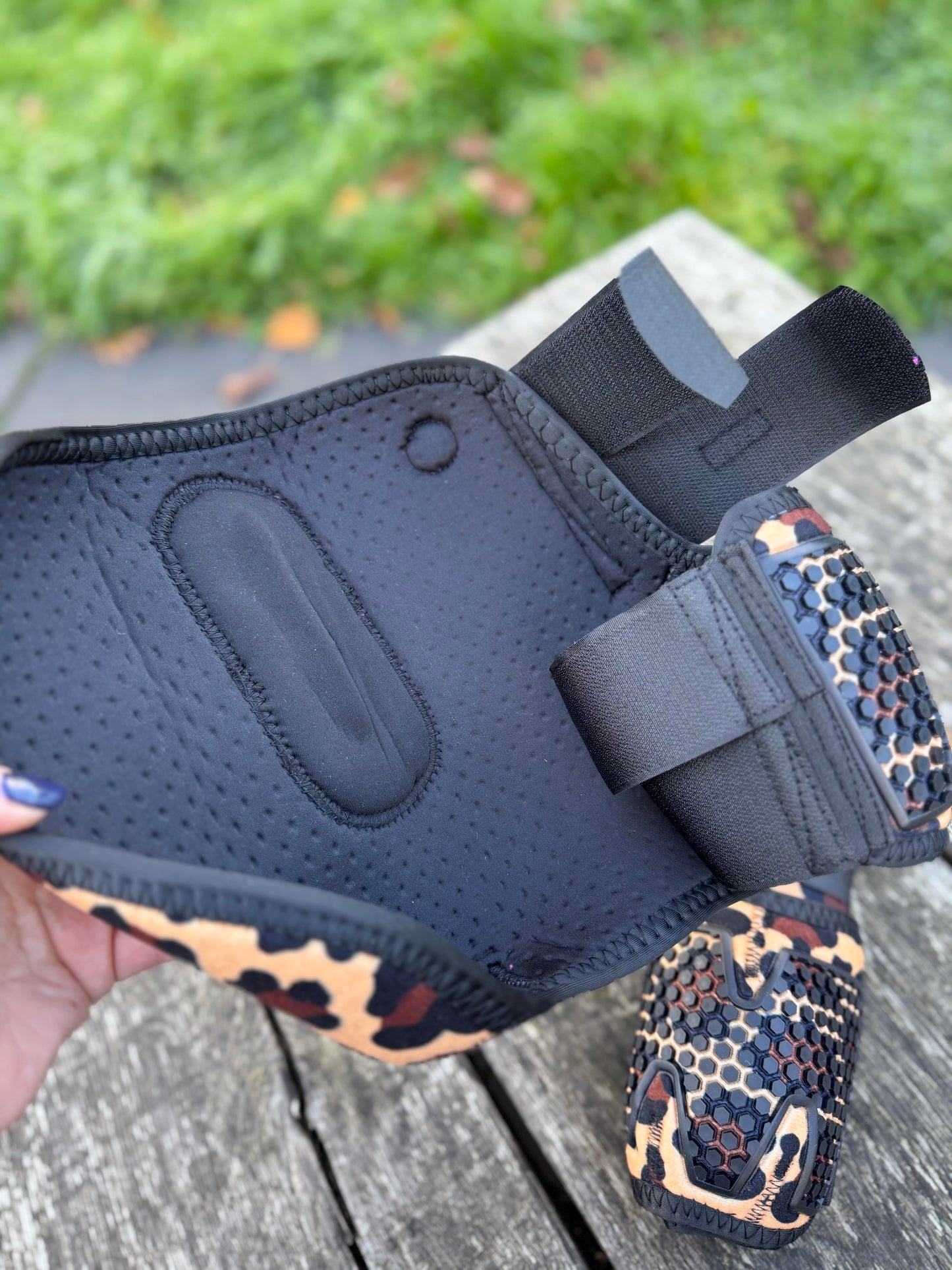 FMH - NeoPro the Leopard - Neoprene beenbeschermers boots voor paarden (div. kleuren)