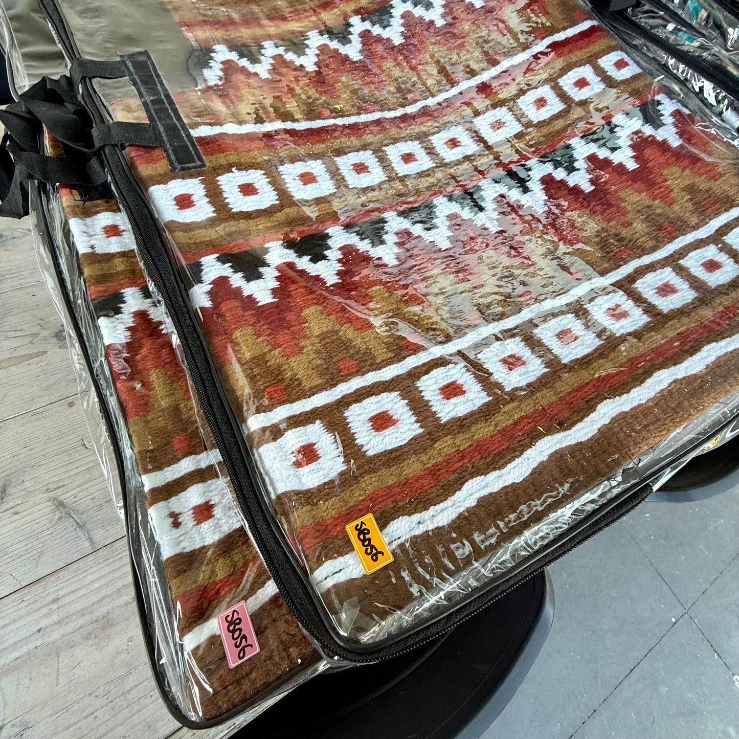 SB056 - Western oversized showblanket A - Camel, oranje, rood