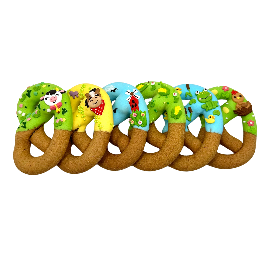 OP=OP - Candy Horse - The Farm Limited Collection - Versierde pretzels