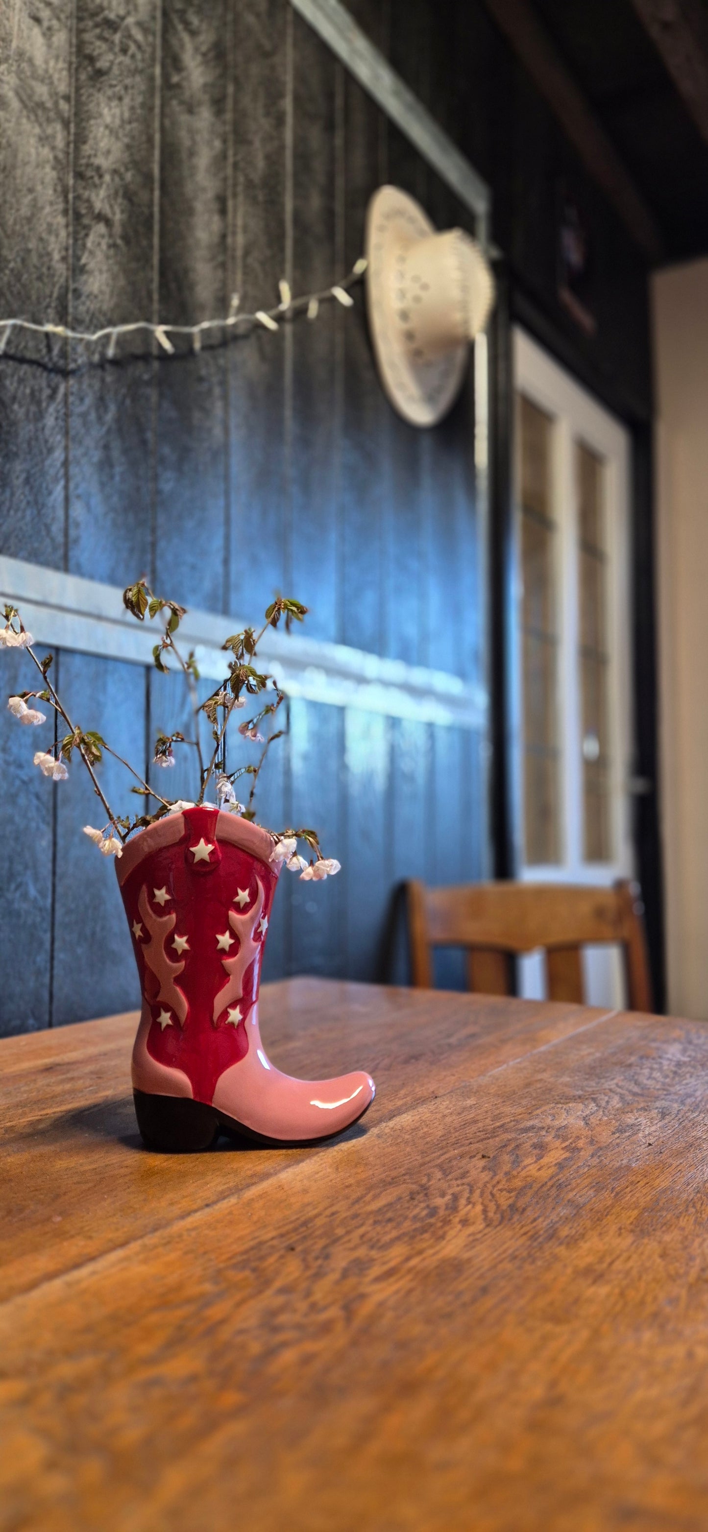 Sass &amp; Belle - Cowboy boot vase red/pink