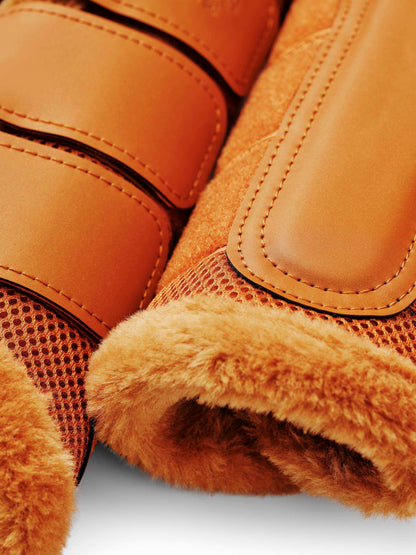 Equestrian Stockholm - FW26 Chestnut - Fur Mesh Brushing Boots beenbeschermers