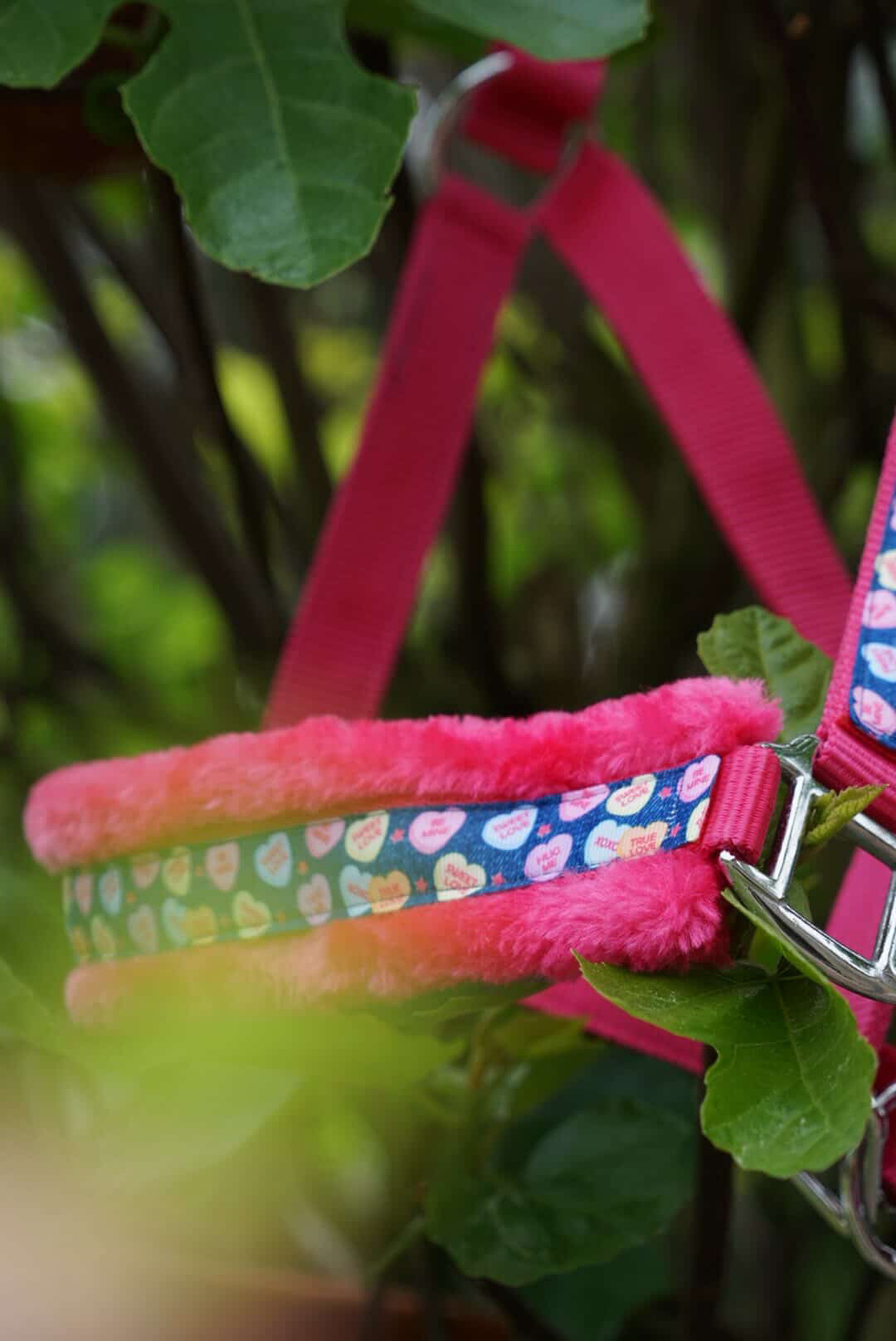 Happy Halsters x FMH - Licol Sweetheart Exclusive (fourrure) différentes couleurs