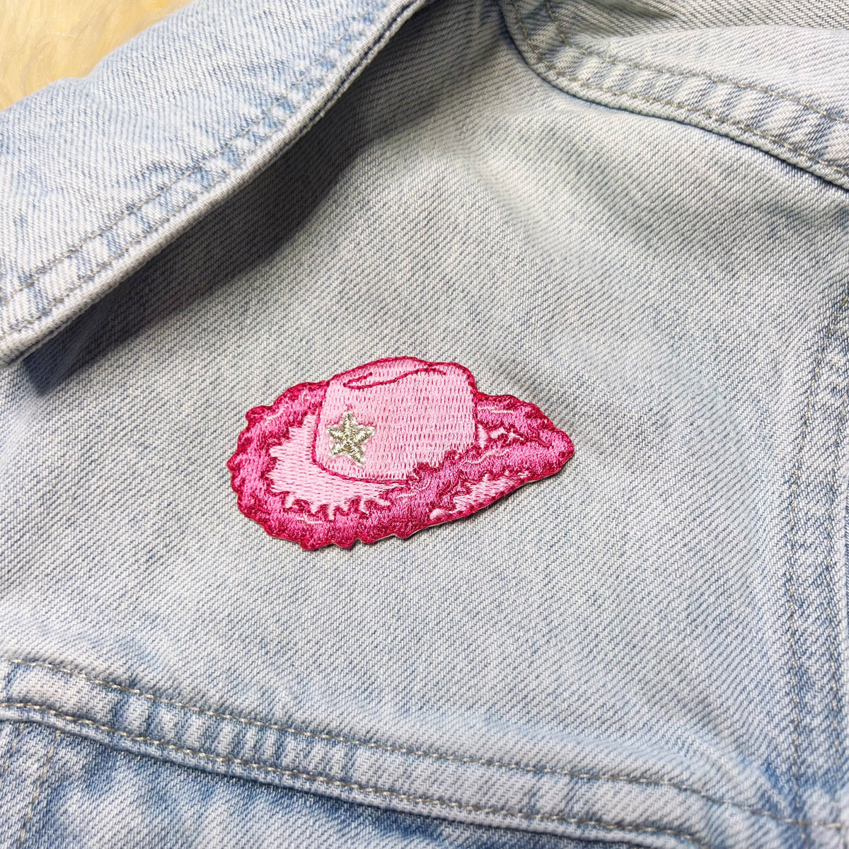 Wildflower Co - Roze cowgirl hoed patch strijkapplicatie