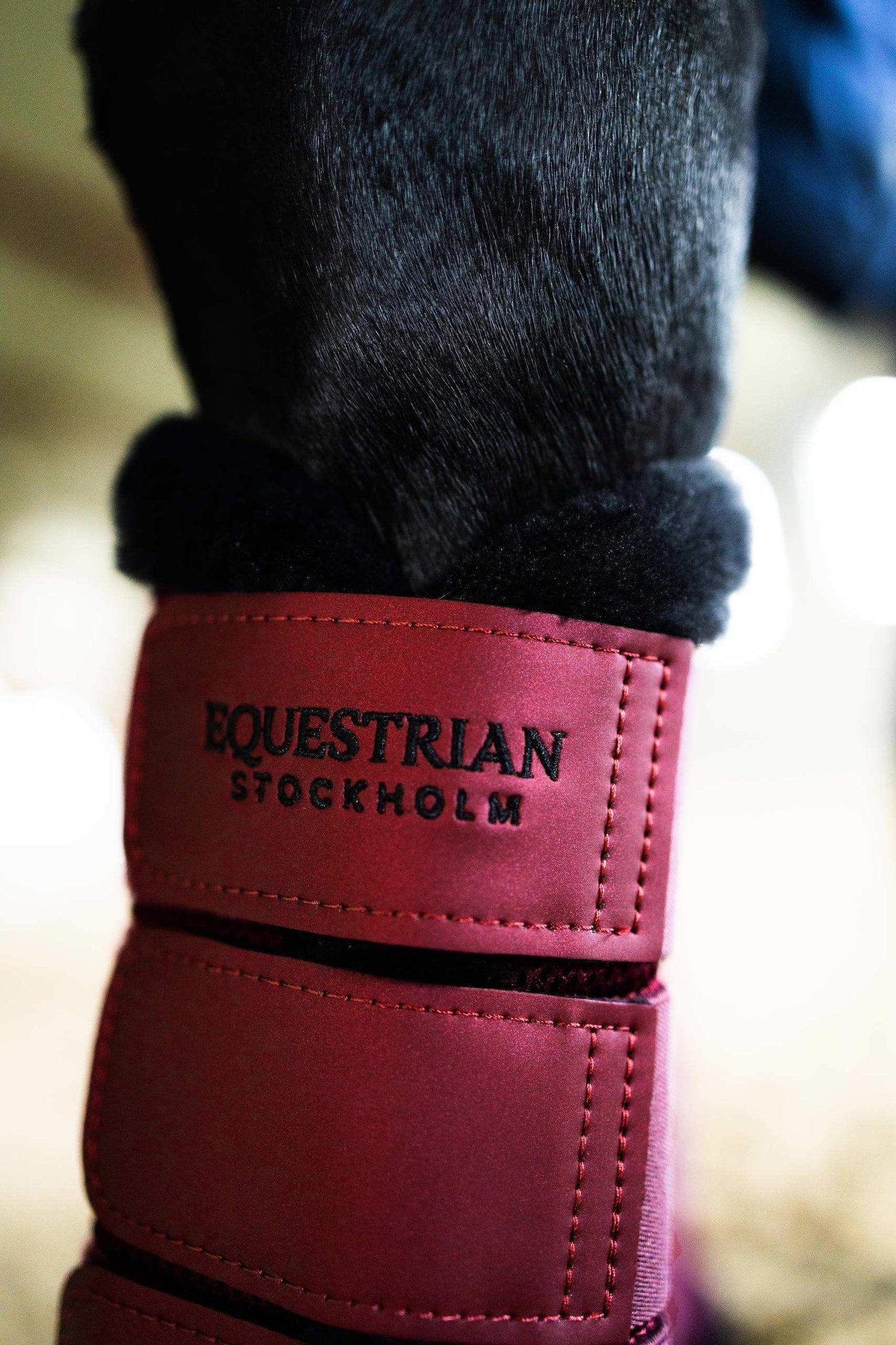 Equestrian Stockholm - FW26 Merlot - Fur Mesh Brushing Boots beenbeschermers