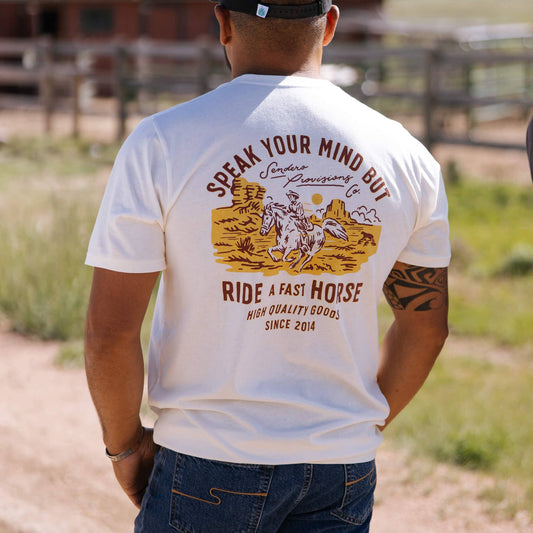 Sendero - Fast Horse T-shirt unisex