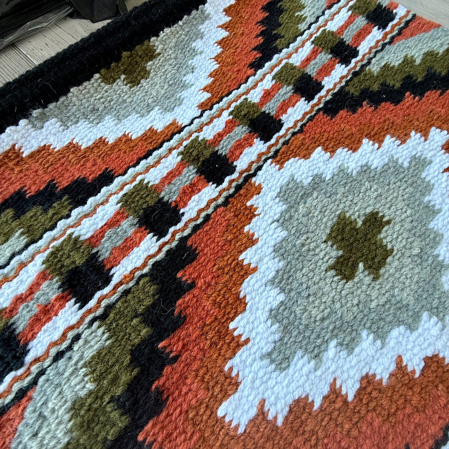 SB053 - Western oversized showblanket A - Terracotta, olijf, grijs