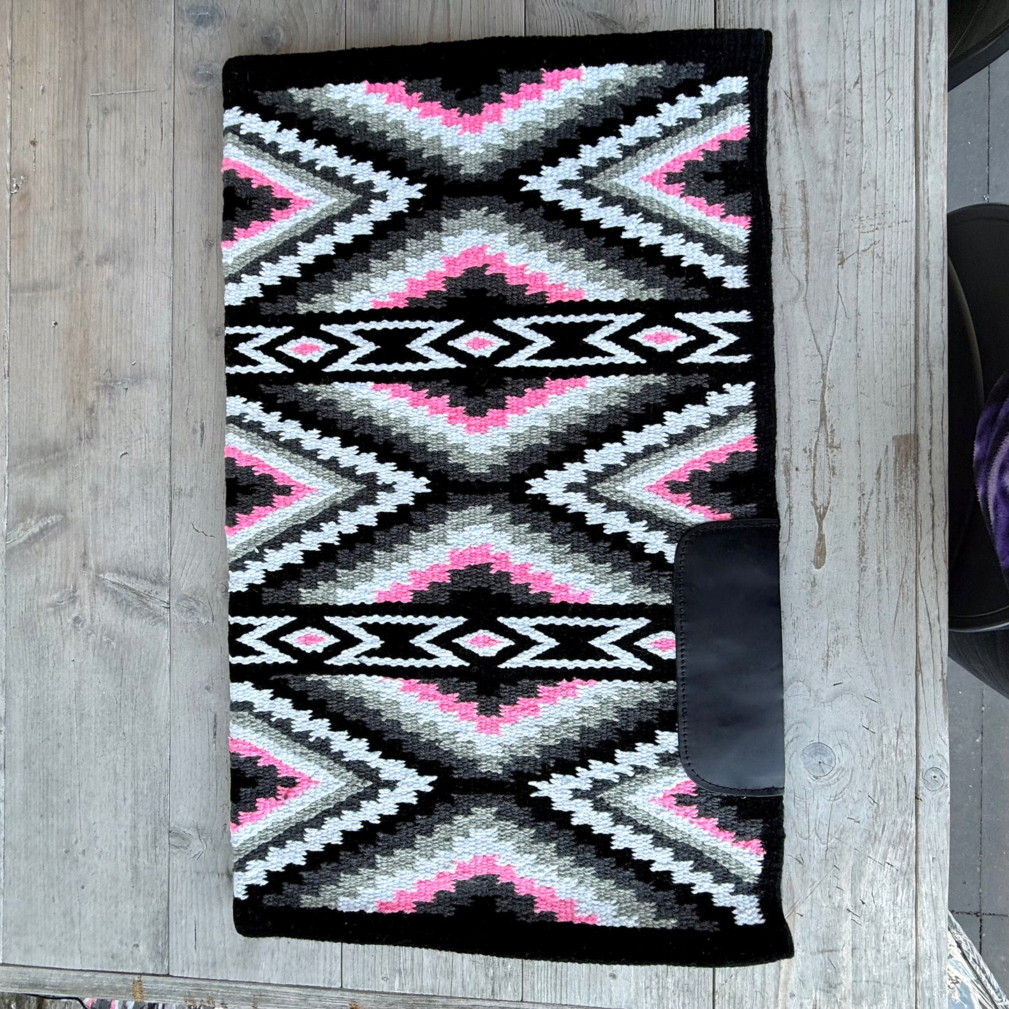 SB075 - Western oversized showblanket A - Zwart, roze, grijs