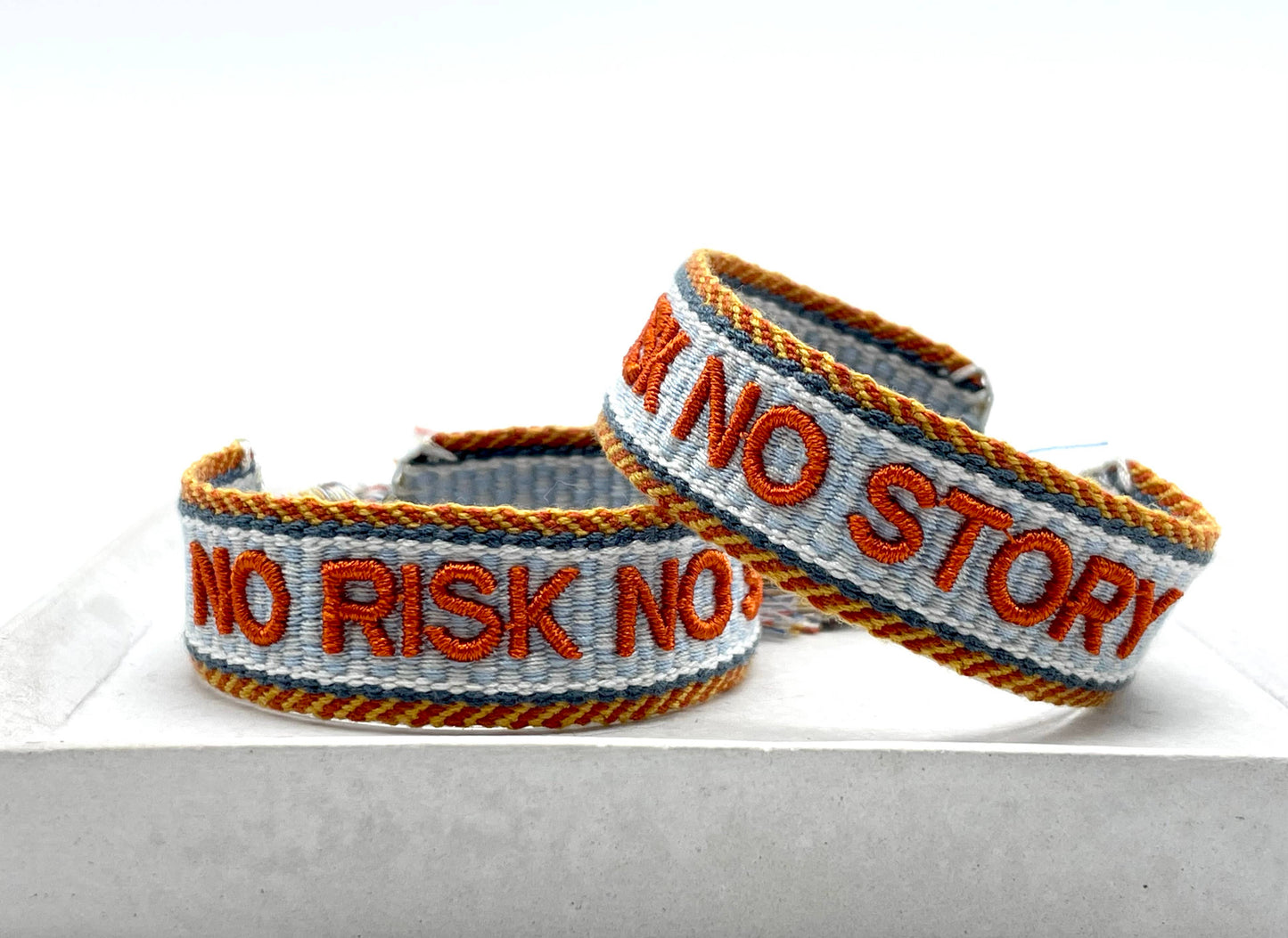 Parsley & Pepper - Bracelet No Risk, No Story bleu clair/orange