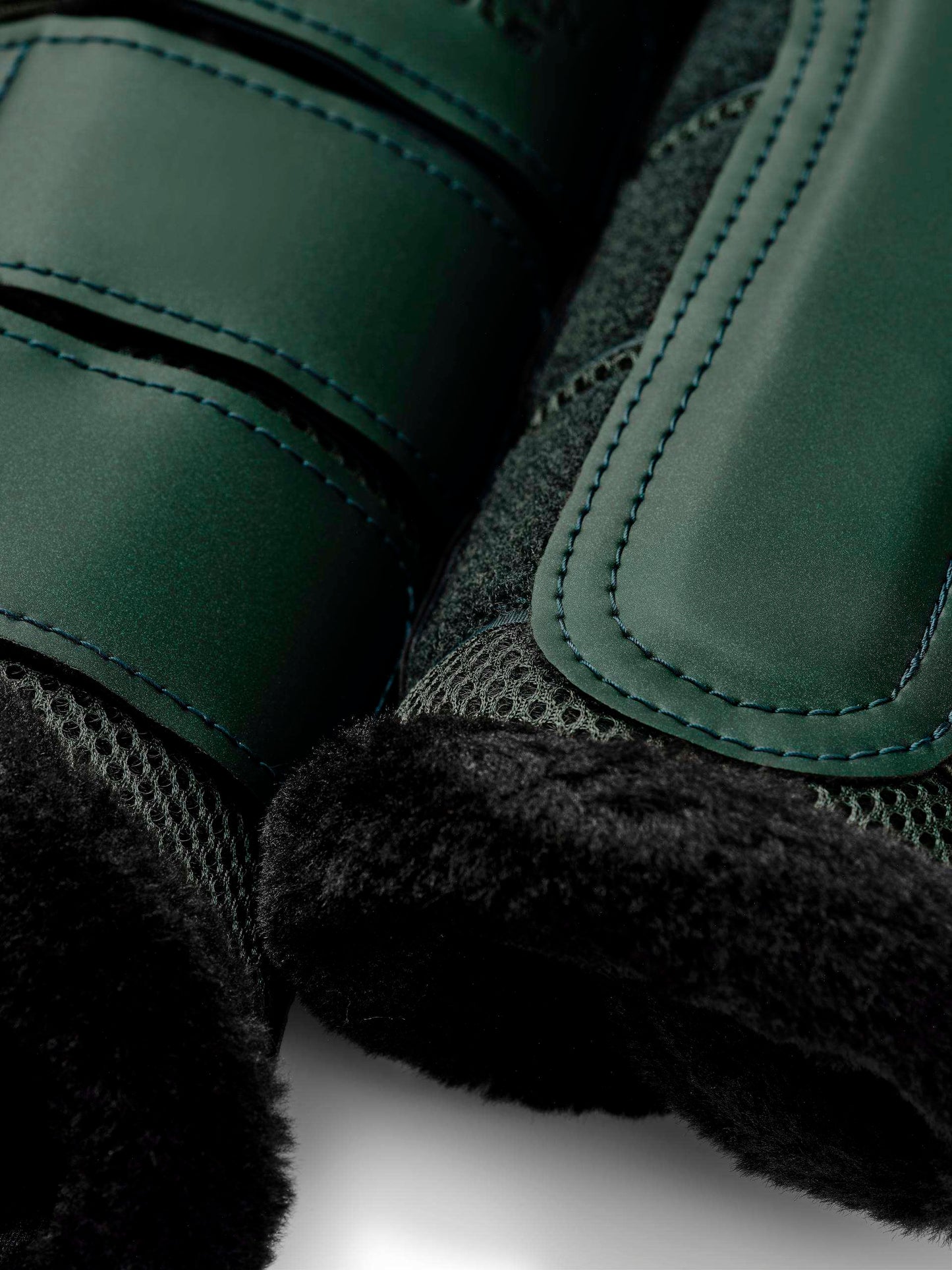 Equestrian Stockholm - FW26 Sycamore Green - Fur Mesh Brushing Boots beenbeschermers