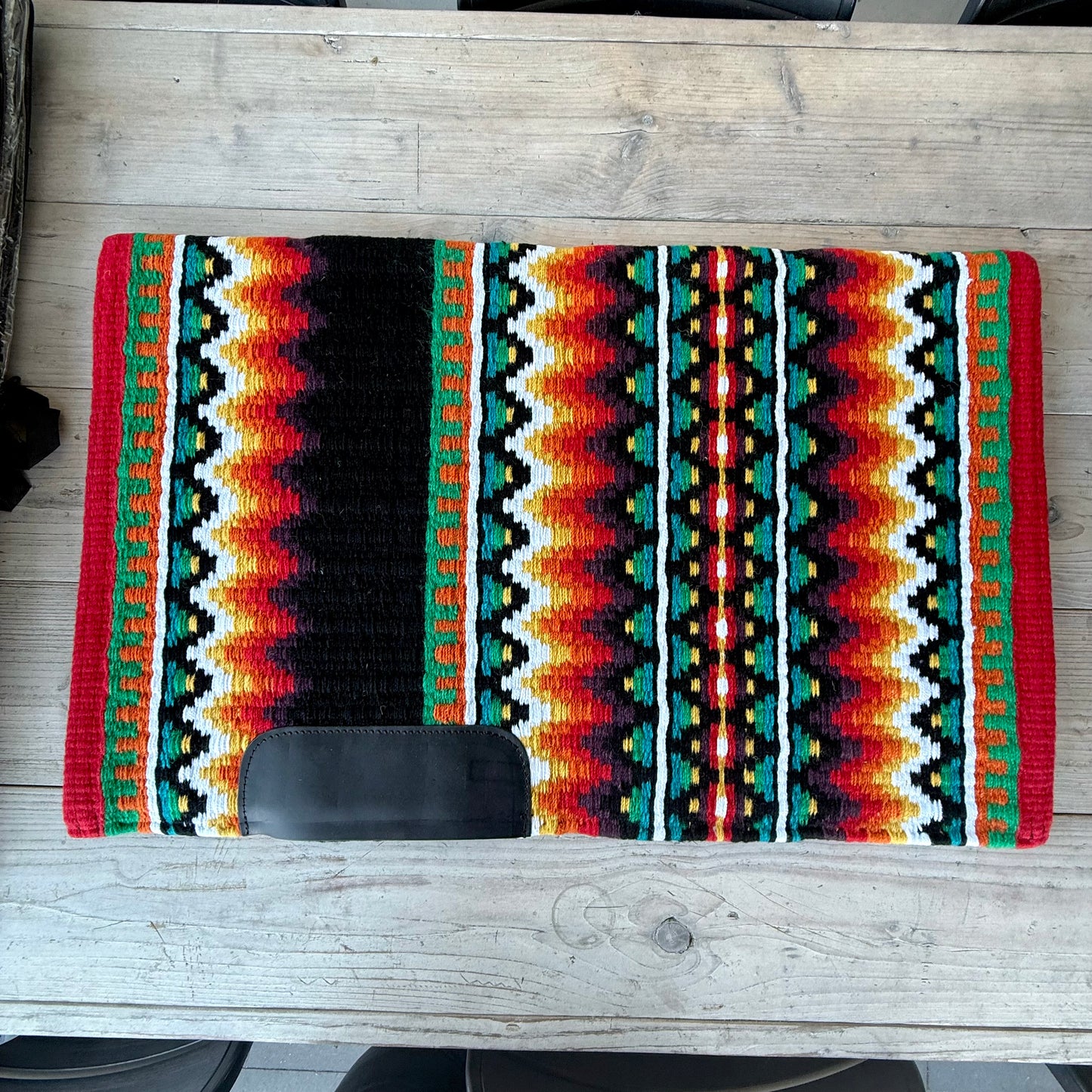 SB063 - Western oversized showblanket A - Rood, oranje, groen