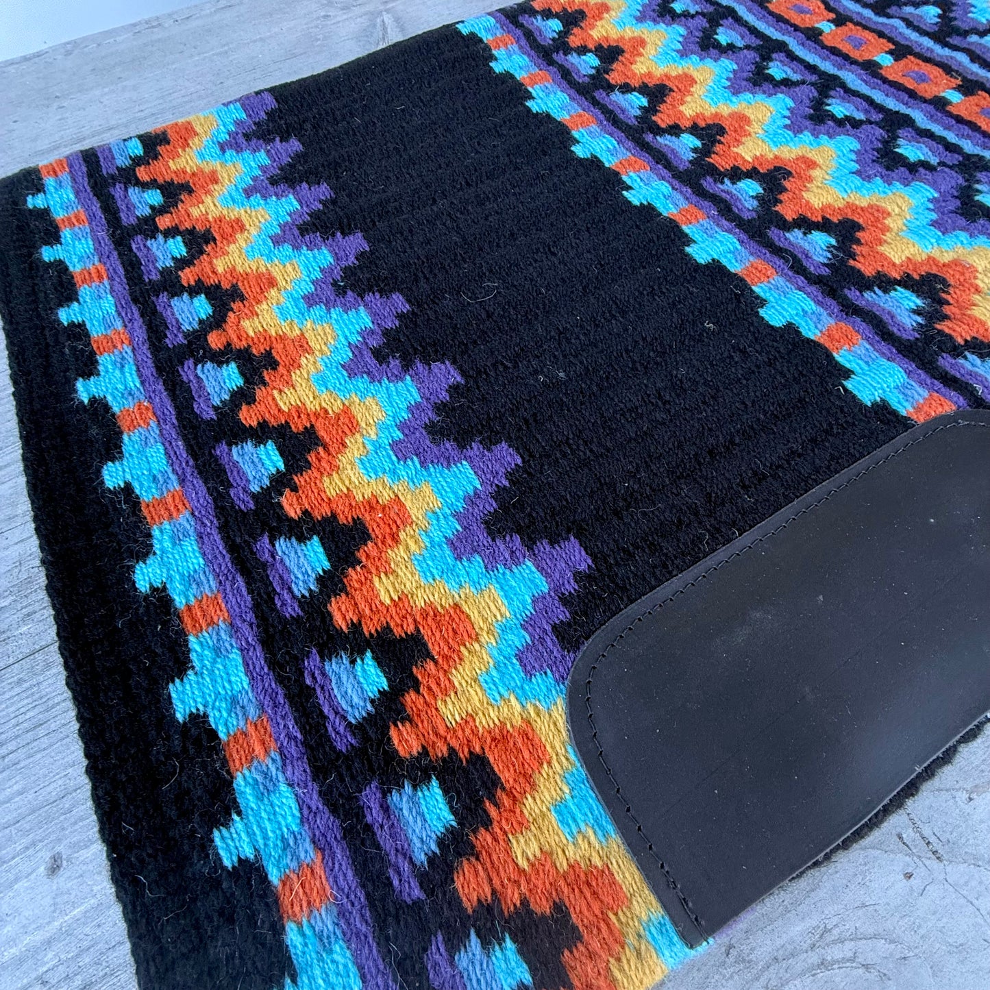 SB070 - Western oversized showblanket A - Zwart, mint, paars, oranje