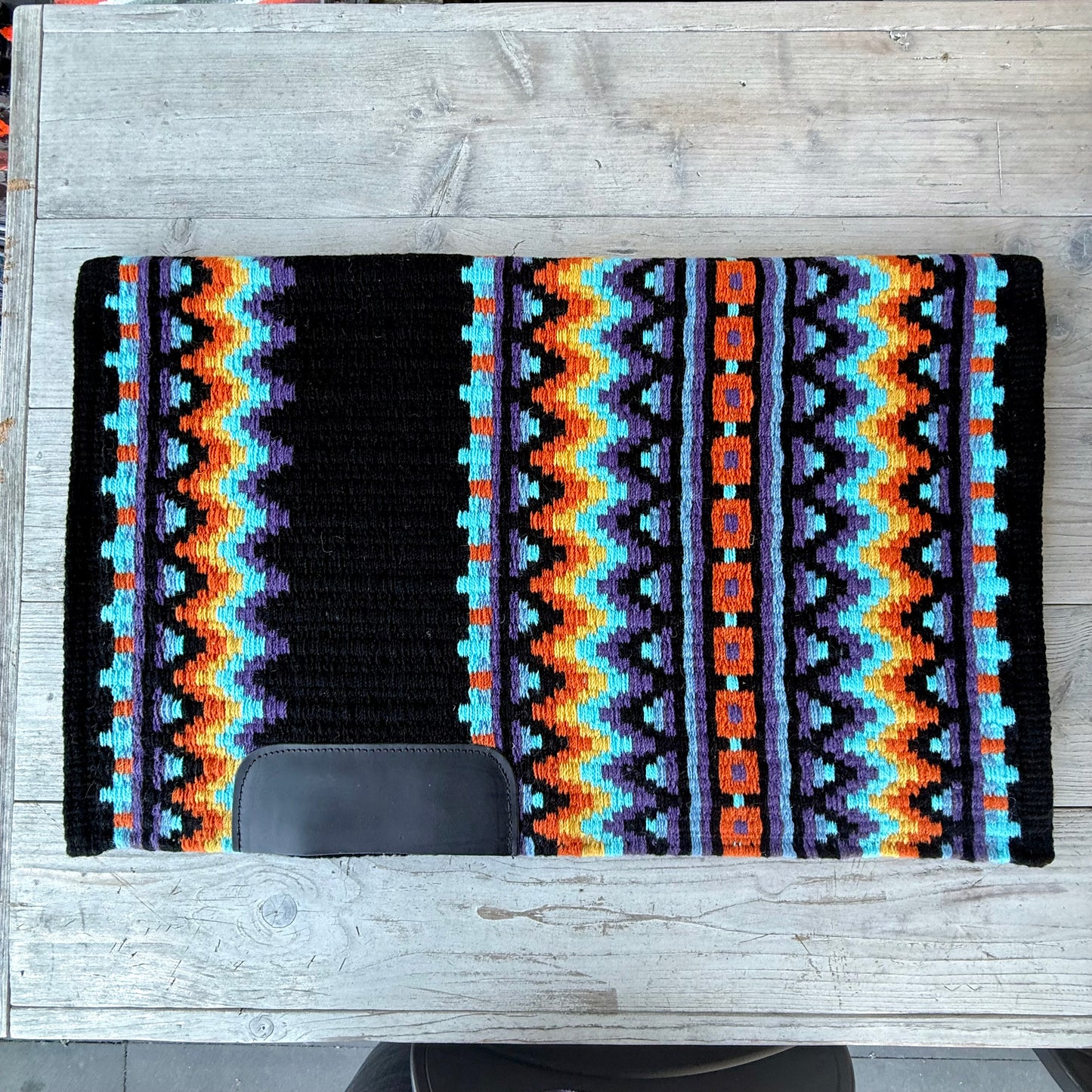 SB070 - Western oversized showblanket A - Zwart, mint, paars, oranje