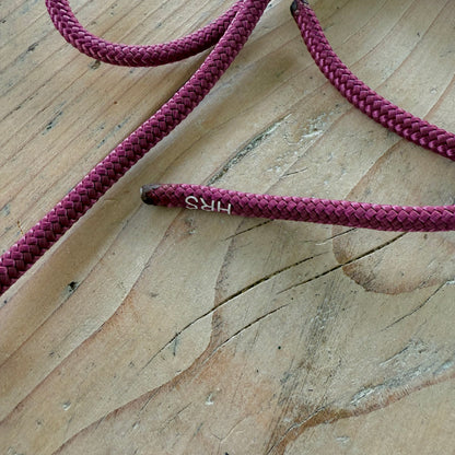 The Horse Studio - Rope halter Azar ‘Fluffy Candy’ burgundy/pink