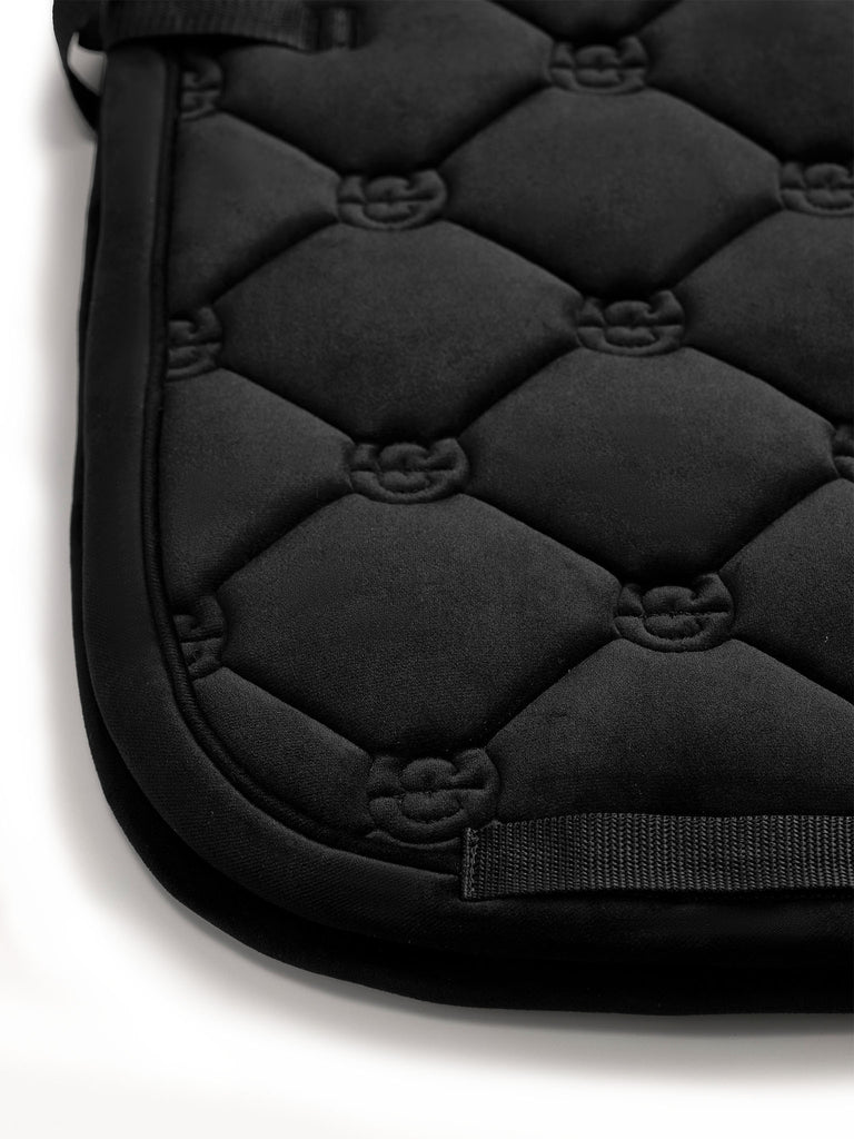 Equestrian Stockholm - FW26 Black - Dressage Saddle Pad Velvet dressuurzadeldek