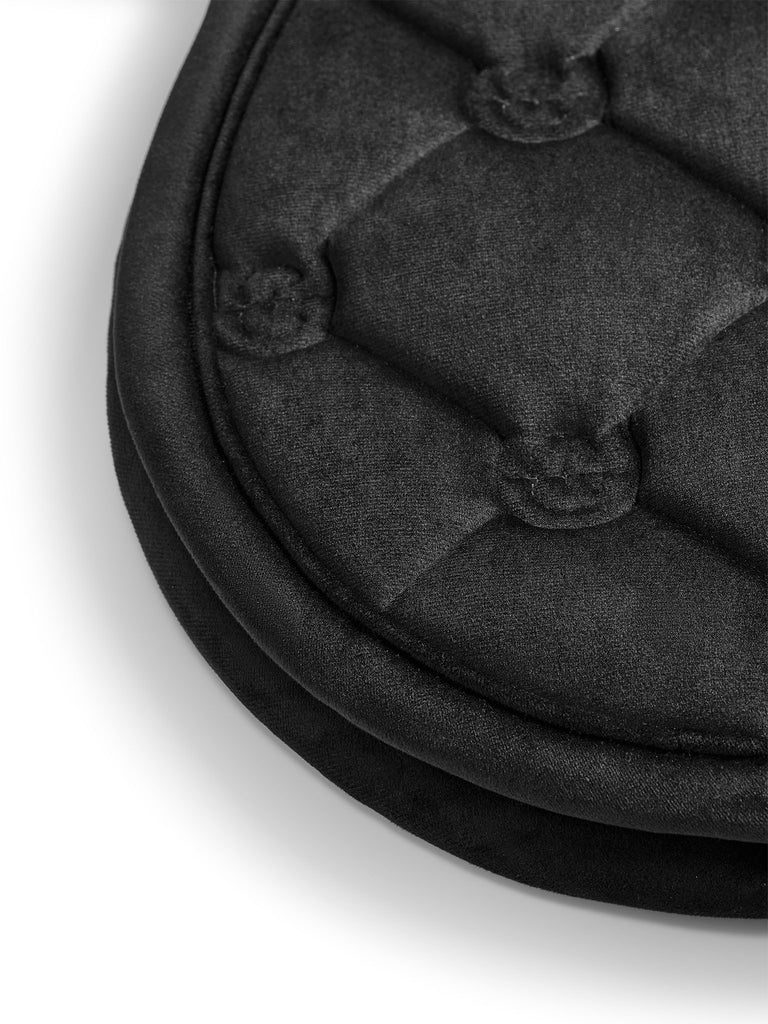 Equestrian Stockholm - FW26 Black - Jump Saddle Pad Velvet springzadeldek