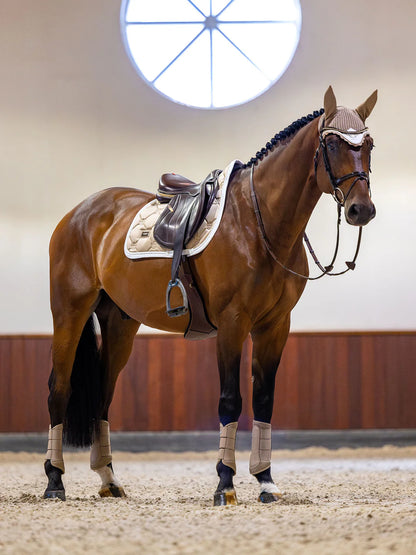 Equestrian Stockholm - SS26 Sand - Ohrenschutznetz
