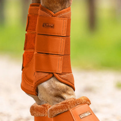 Equestrian Stockholm - FW26 Chestnut - Mesh Brushing Boots beenbeschermers