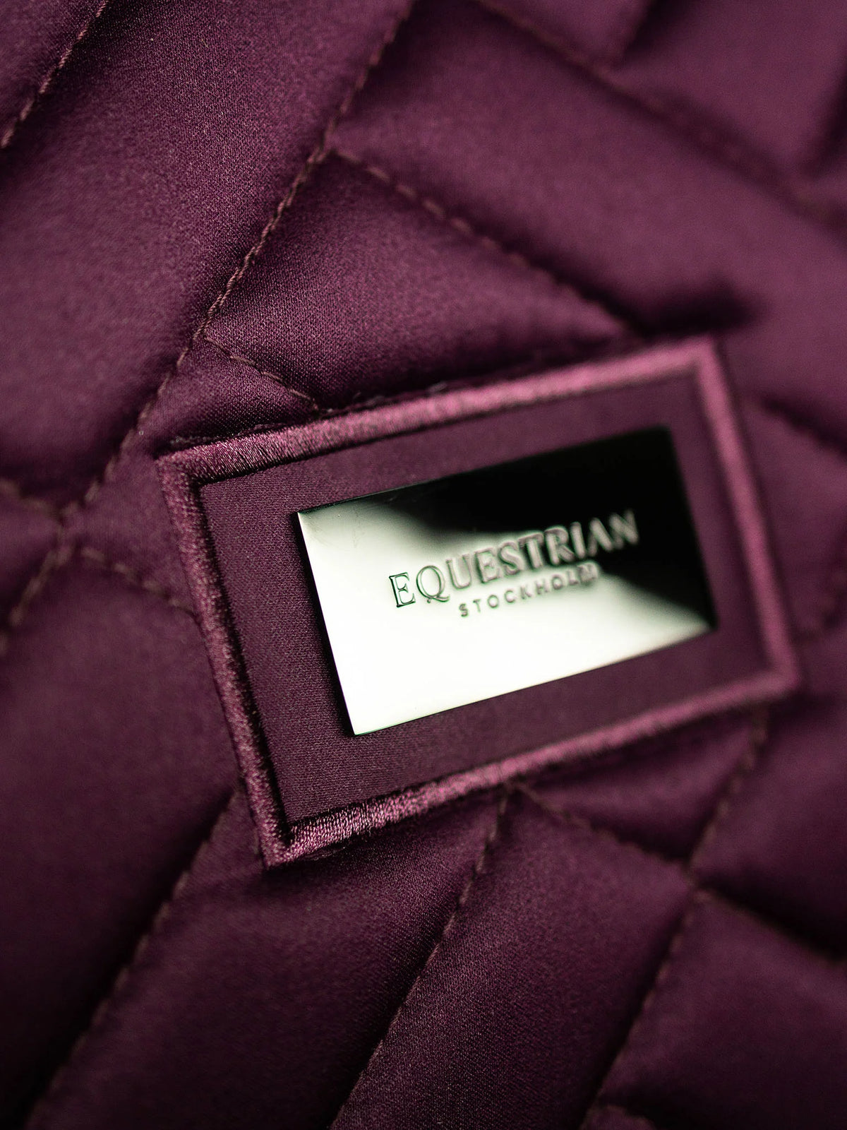 Equestrian Stockholm - FW26 Mauve Wine  - Crystal Shine Dressage Saddle Pad dressuurzadeldek