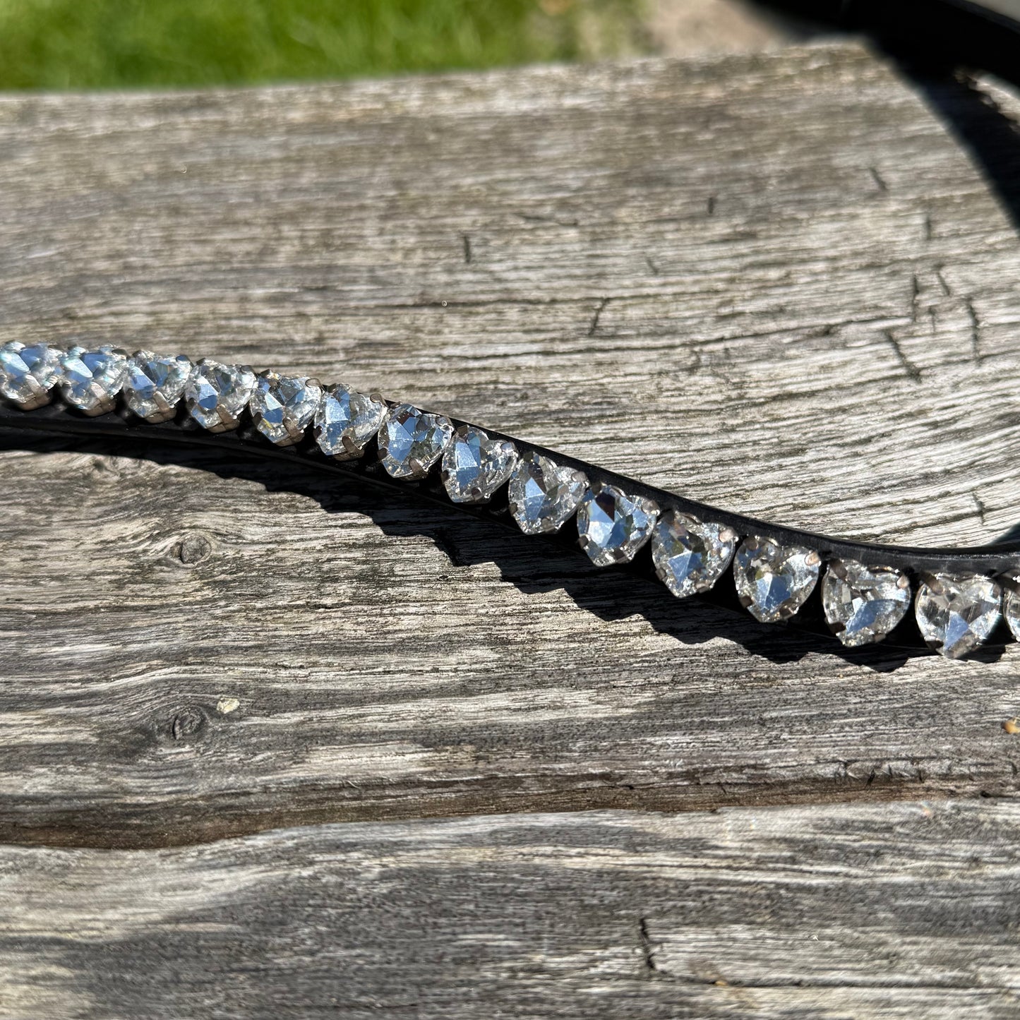 FMH - FLASH DEAL - Browband with Heart or Round stones